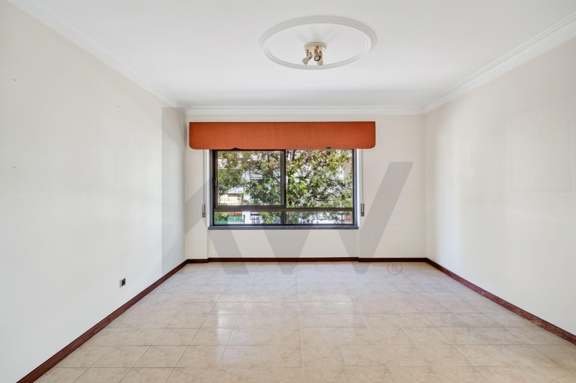 Apartamento T3 à Venda em Carcavelos - Lisboa - Portugal - 7