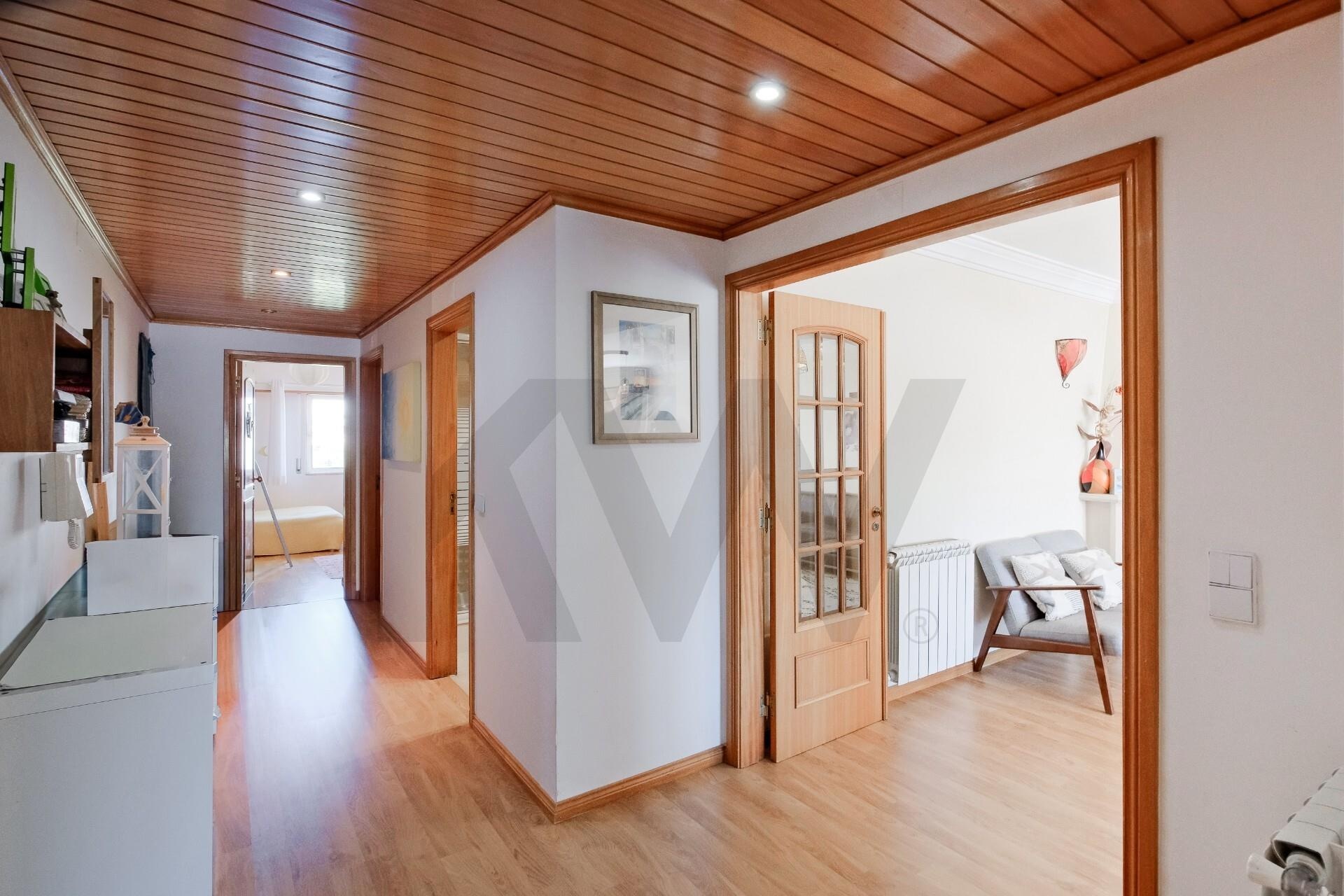 Apartamento T3 à Venda em Carcavelos - Lisboa - Portugal - 5