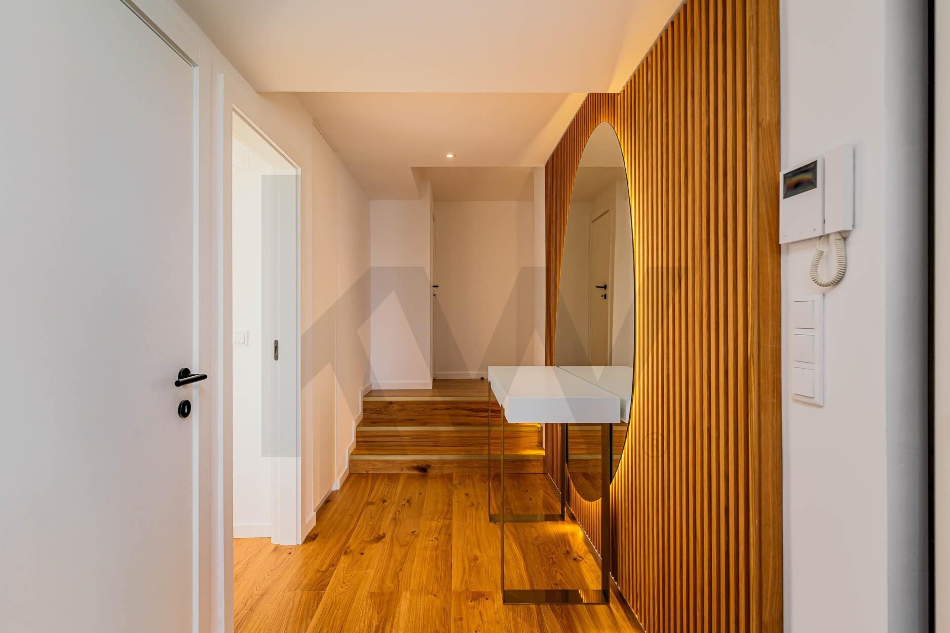 Apartamento T3 à Venda em Cascais - Lisboa - Portugal - 1
