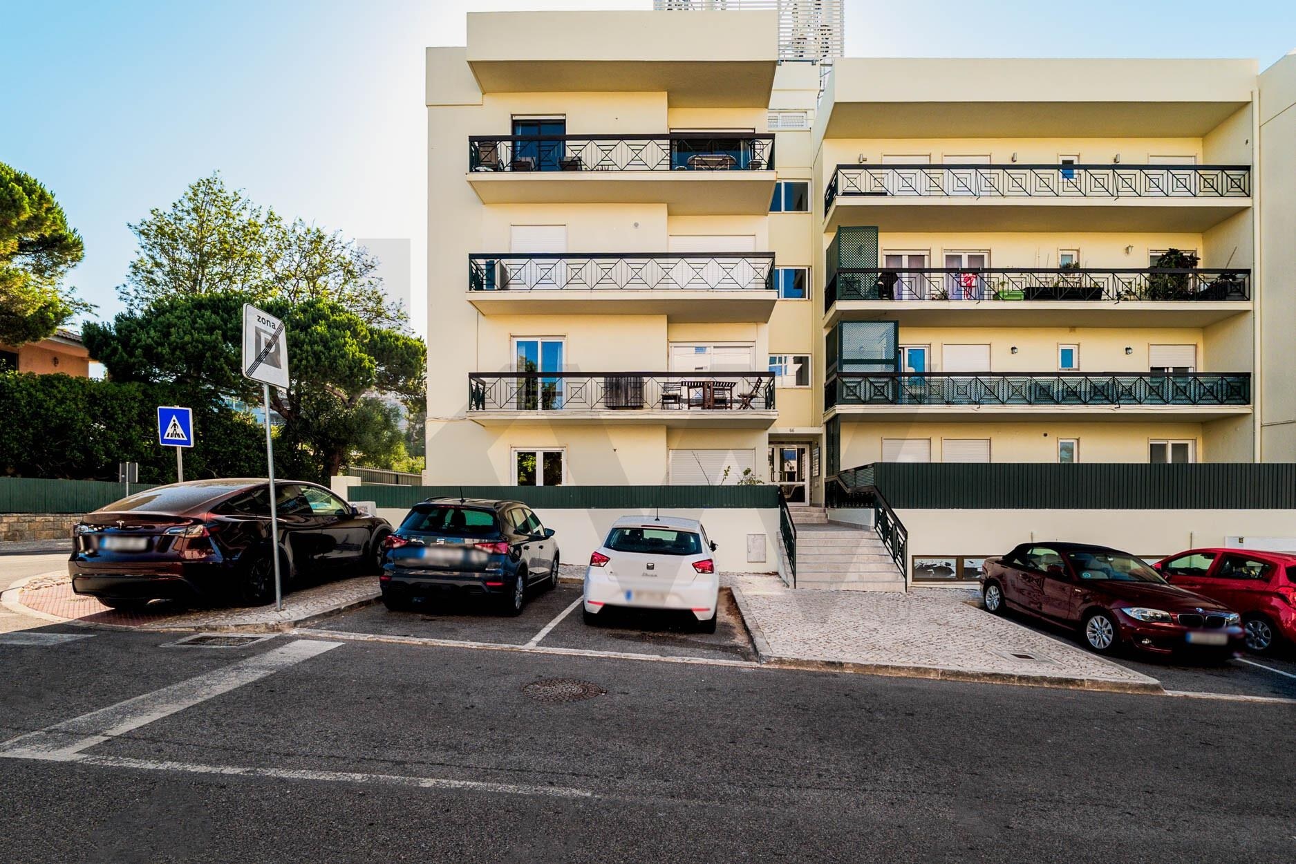 Apartamento T3 à Venda em Cascais - Lisboa - Portugal - 3