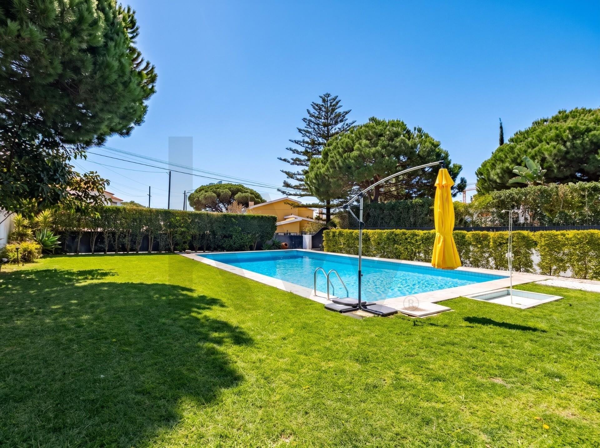 Apartamento T3 à Venda em Cascais - Lisboa - Portugal - 3