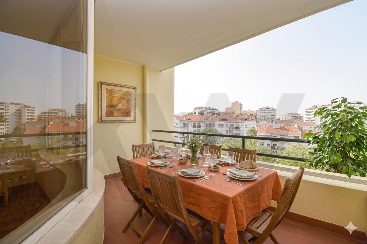 Apartamento T3 à Venda em Cascais - Lisboa - Portugal - 1