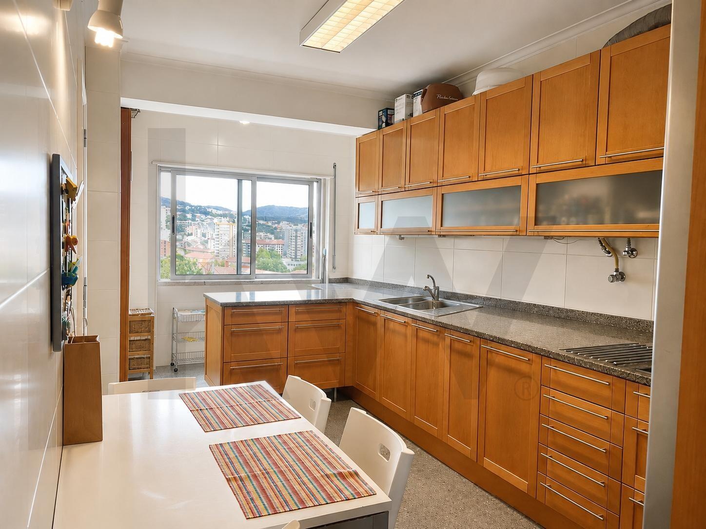 Apartamento T3 à Venda em Coimbra - Coimbra - Portugal - 6