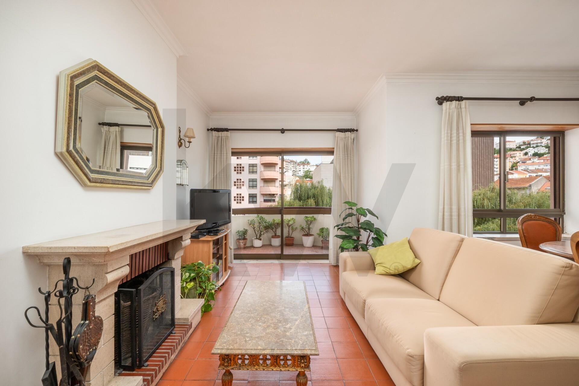 Apartamento T3 à Venda em Coimbra - Coimbra - Portugal - 2