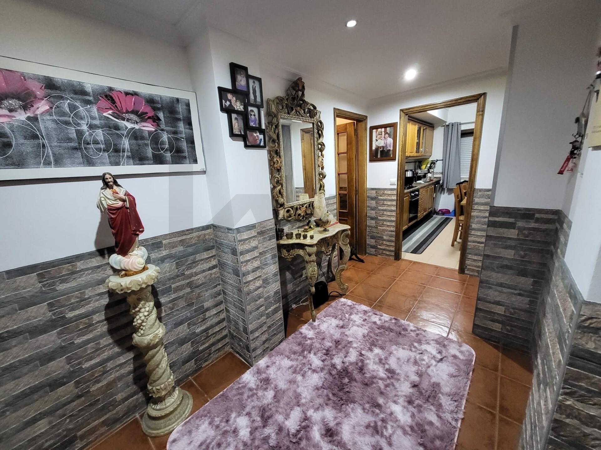 Apartamento T3 à Venda em Coimbra - Coimbra - Portugal - 3