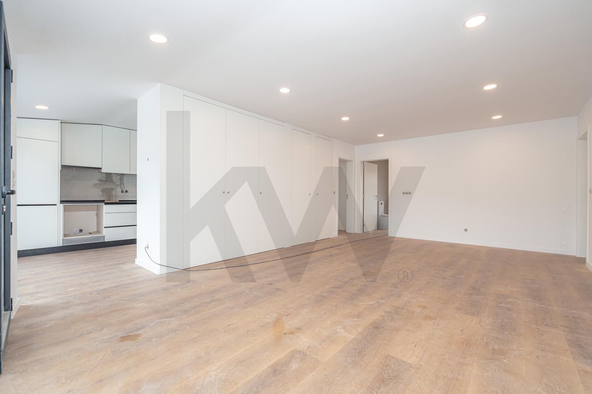 Apartamento T3 à Venda em Coimbra - Coimbra - Portugal - 2