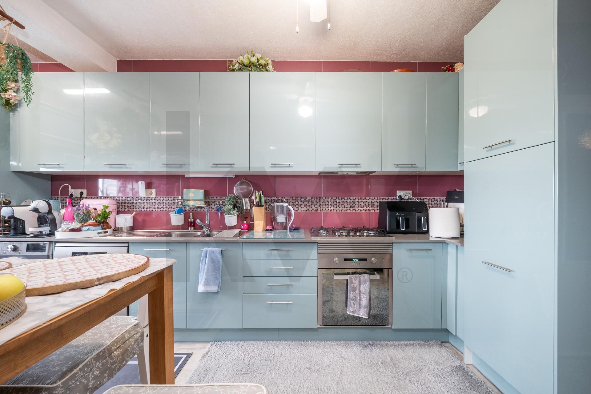 Apartamento T3 à Venda em Coimbra - Portugal - 2