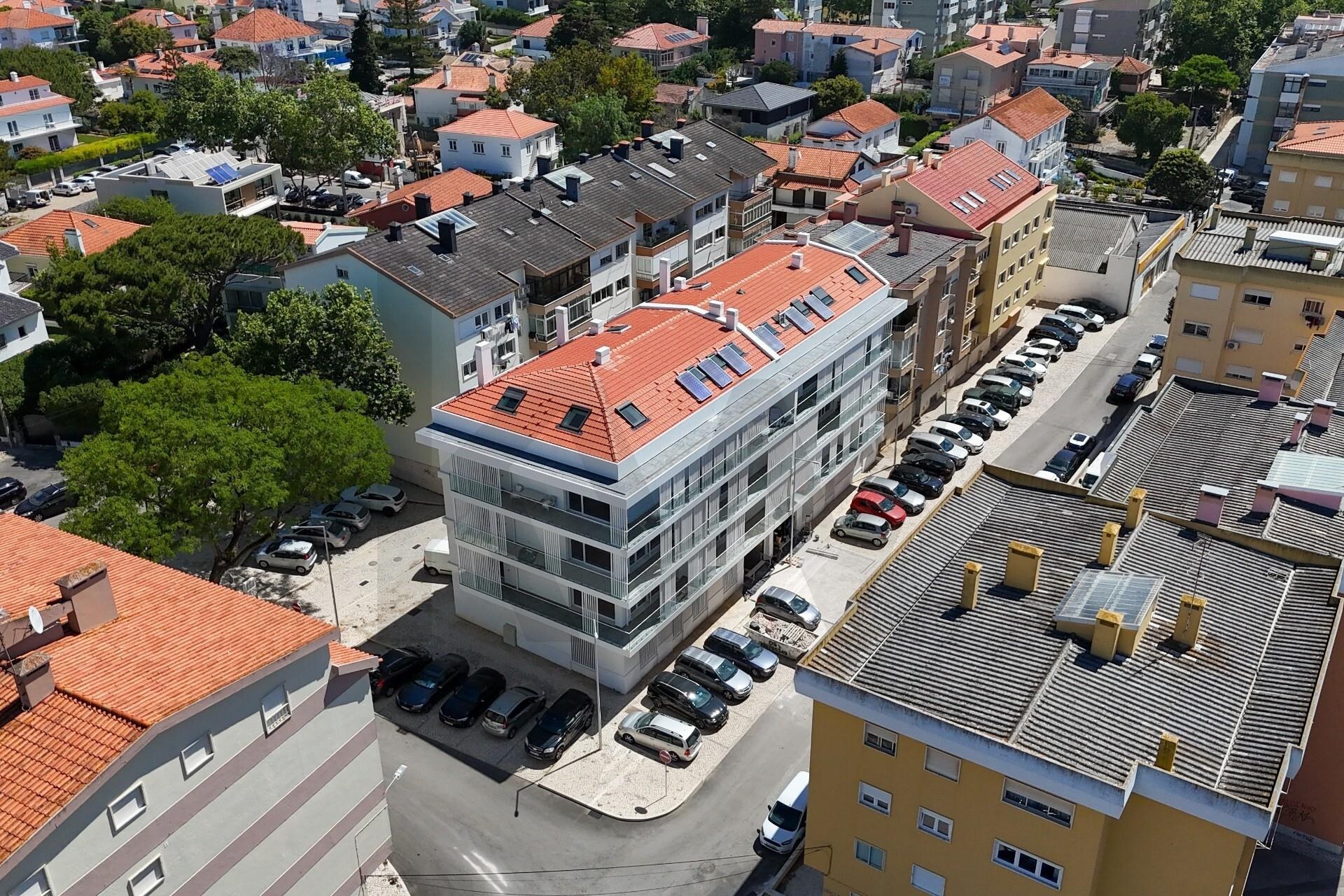 Apartamento T3 à Venda em Estoril - Lisboa - Portugal - 3
