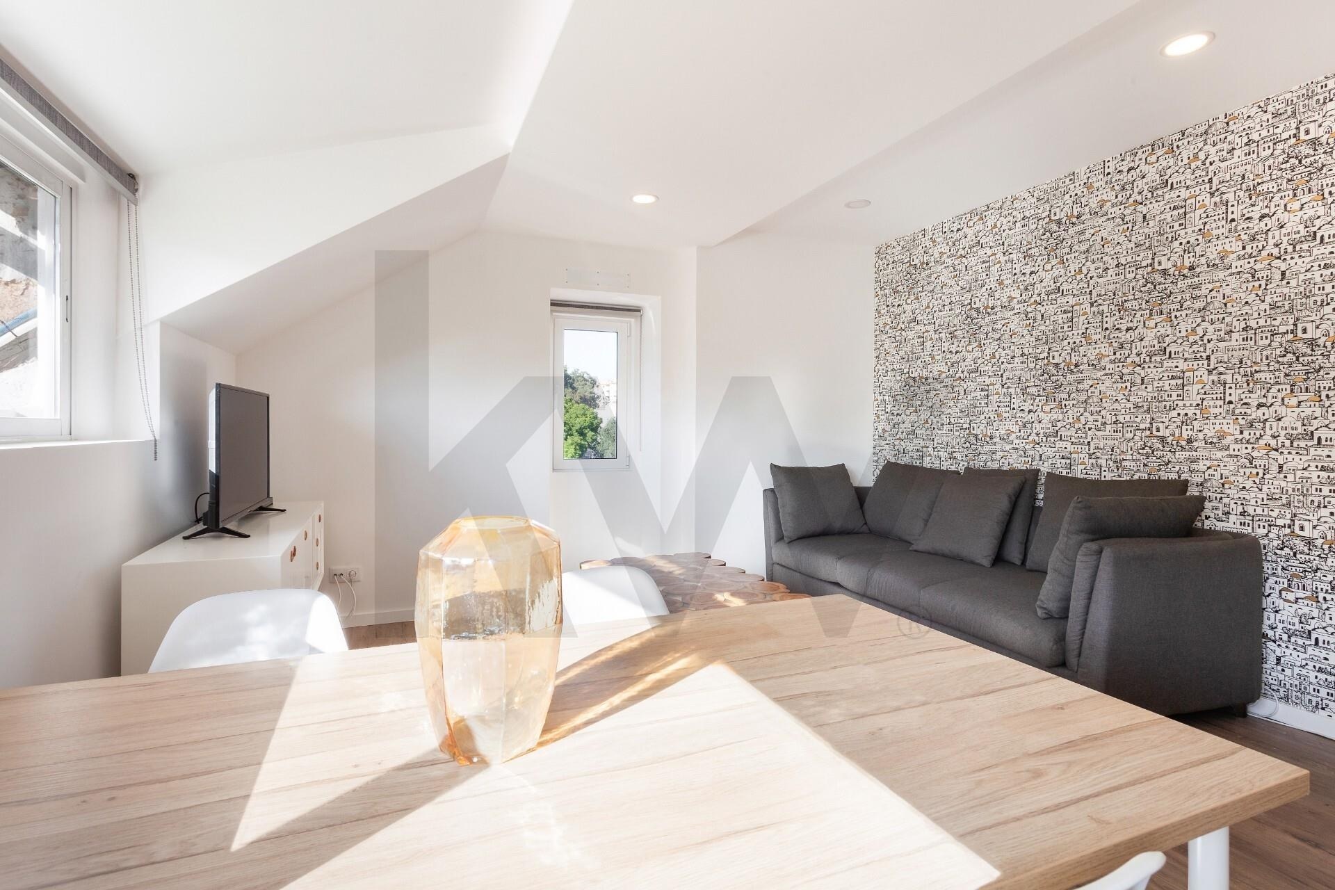 Apartamento T3 à Venda em Estoril - Lisboa - Portugal - 1