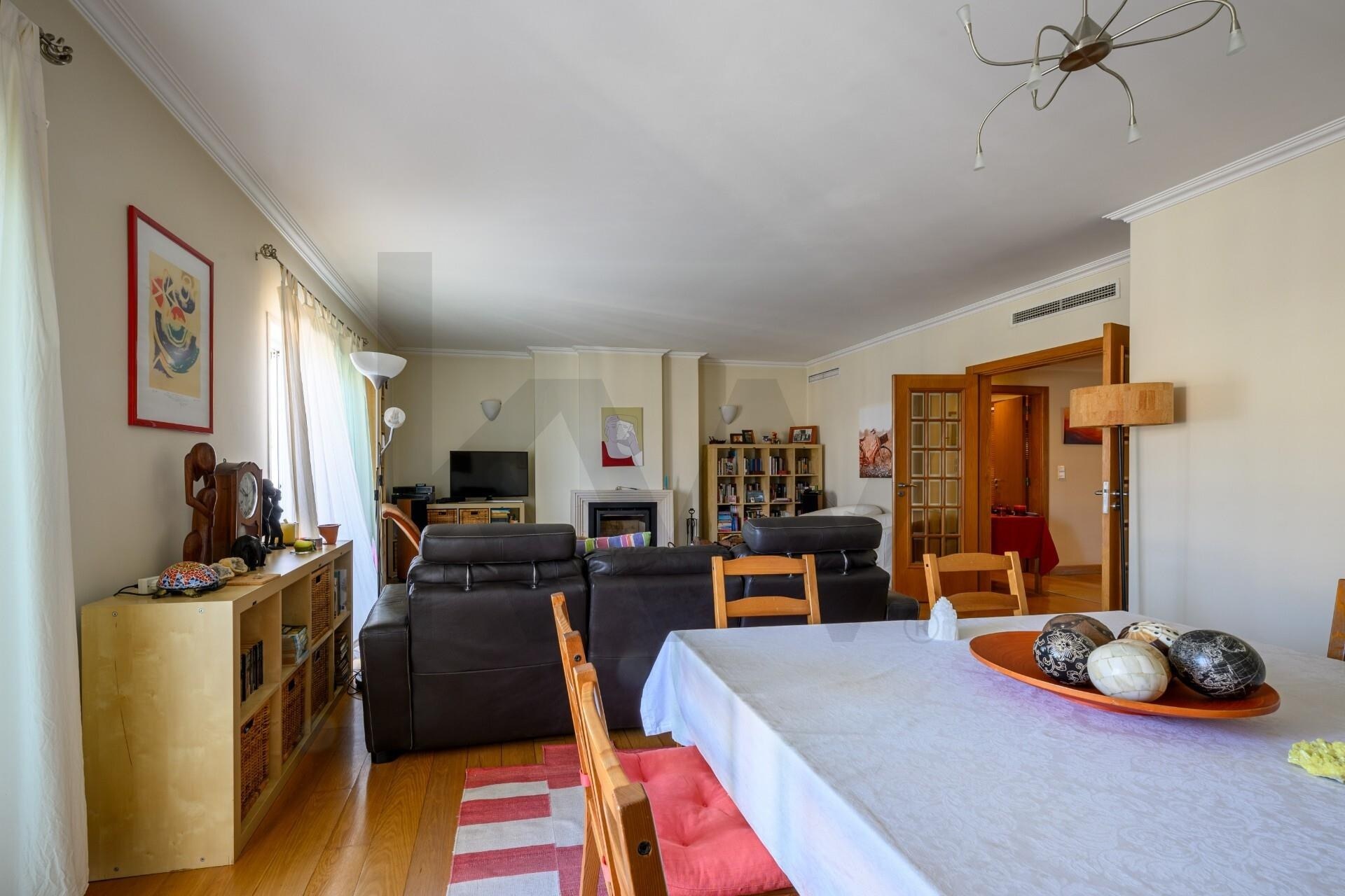 Apartamento T3 à Venda em Estoril - Lisboa - Portugal - 8