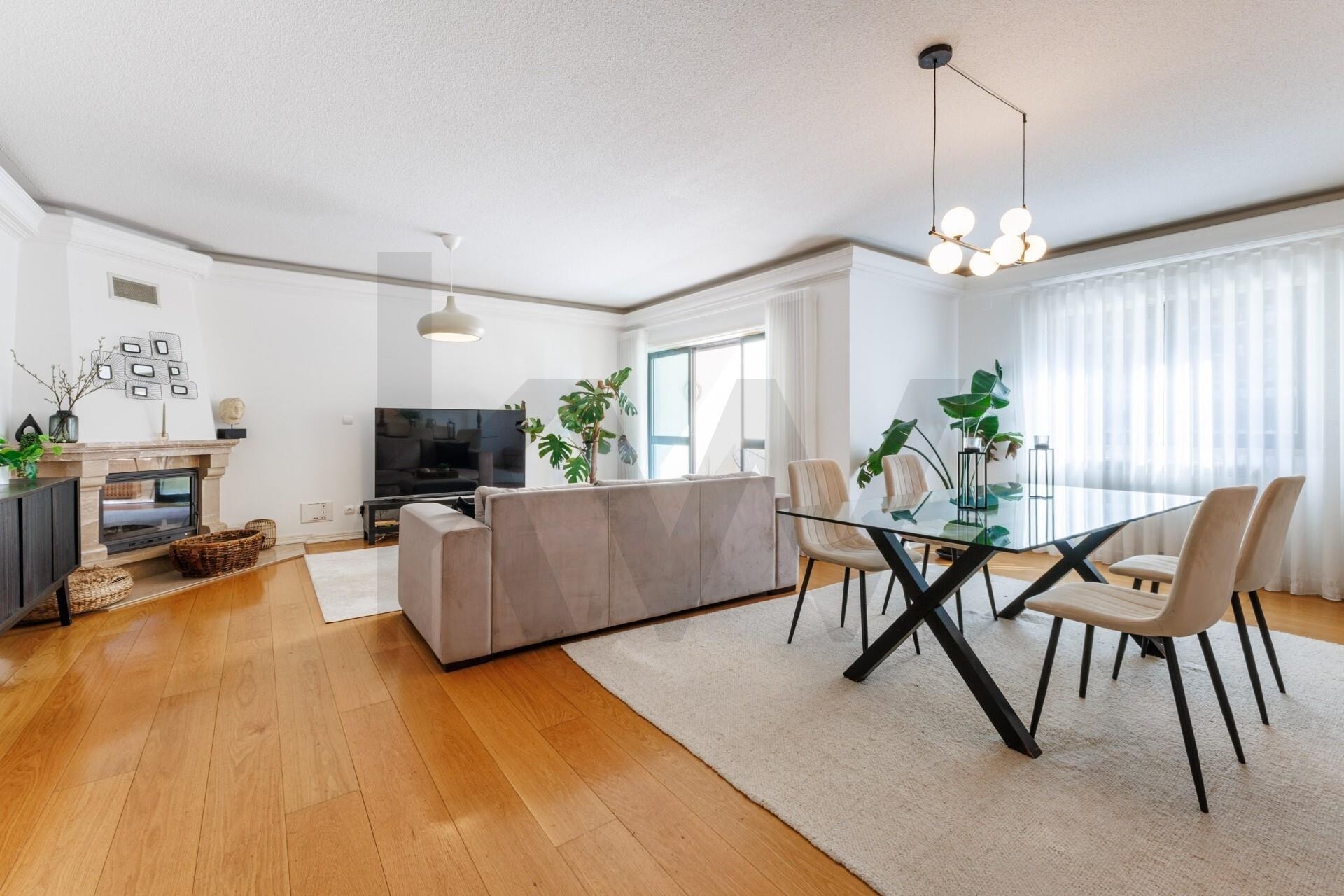 Apartamento T3 à Venda em Estoril - Lisboa - Portugal - 5