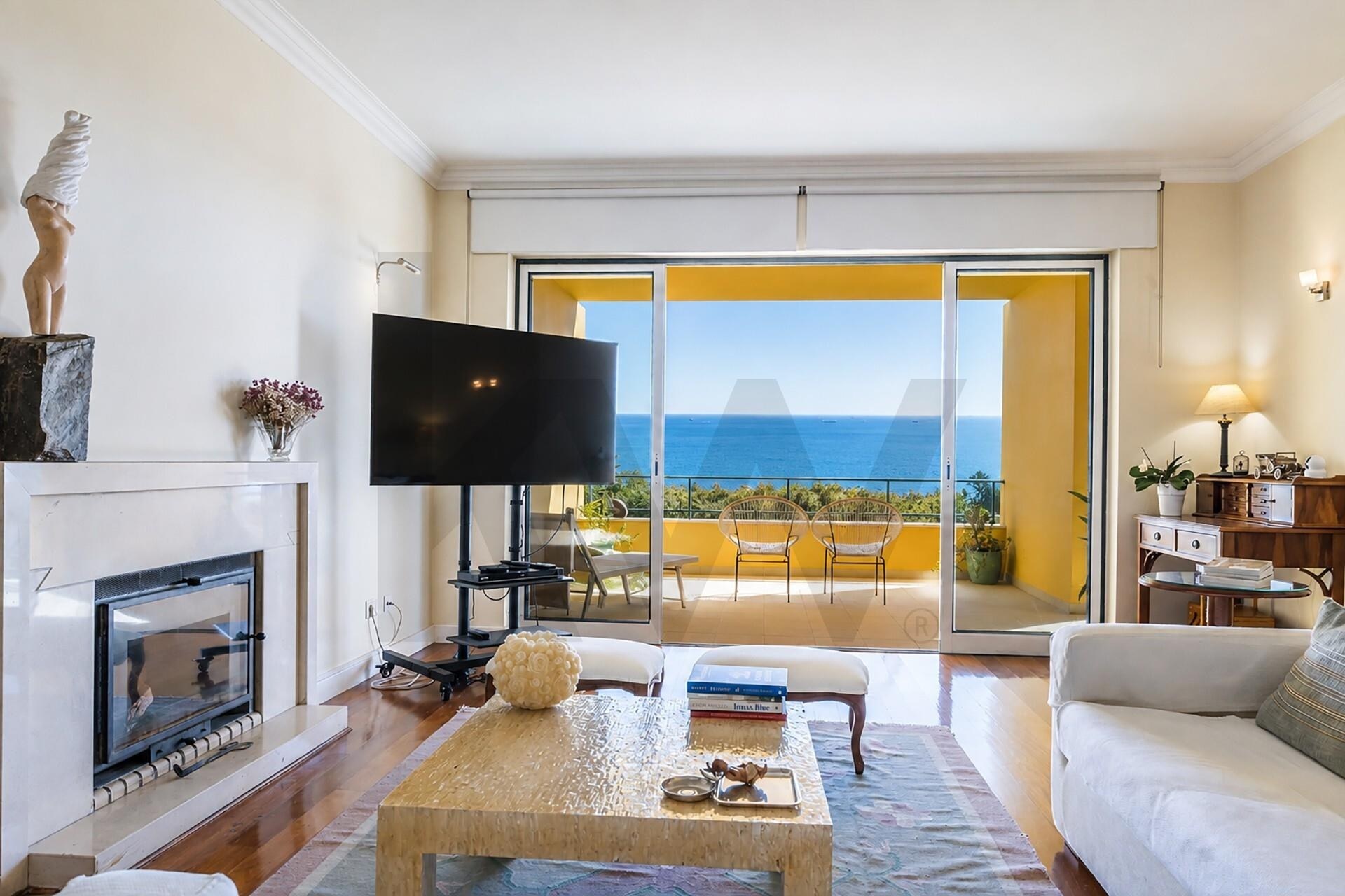 Apartamento T3 à Venda em Estoril - Lisboa - Portugal - 1