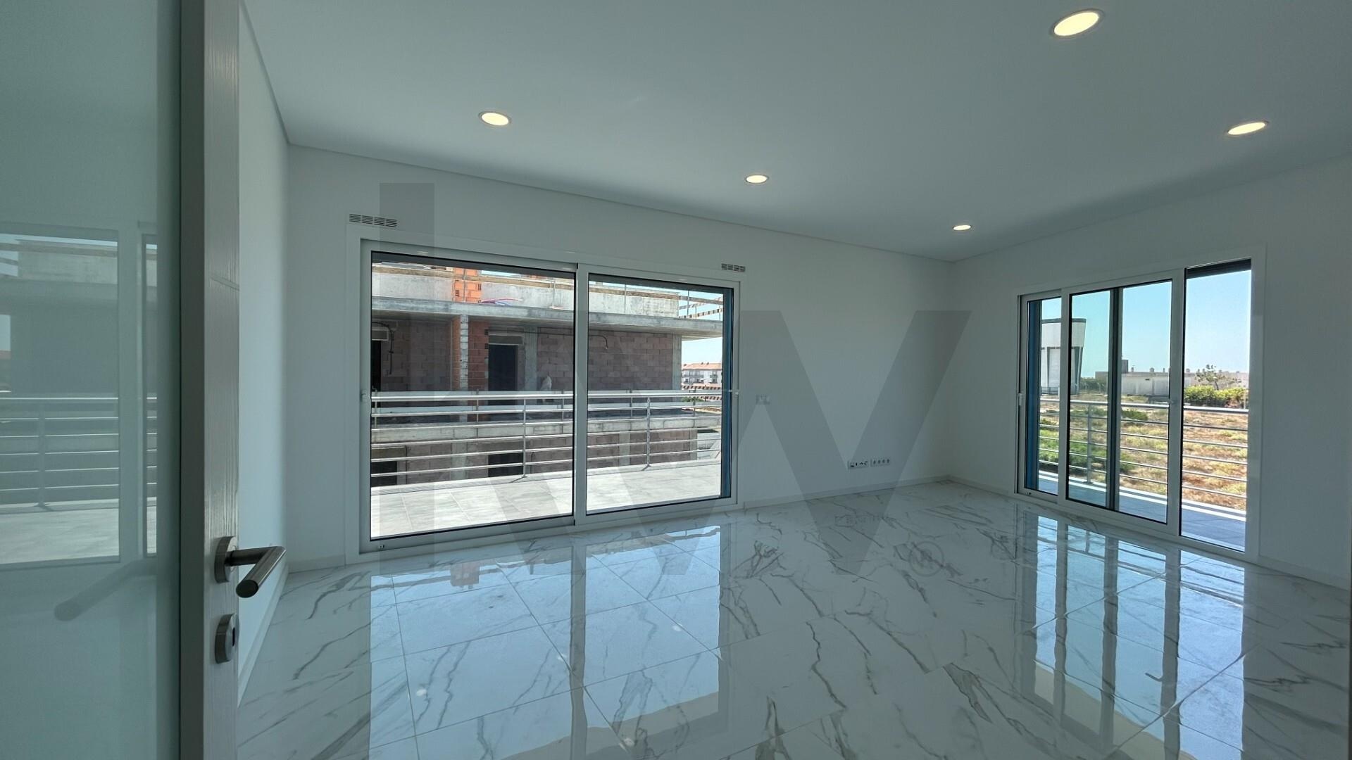 Apartamento T3 à Venda em Figueira da Foz - Portugal - 8