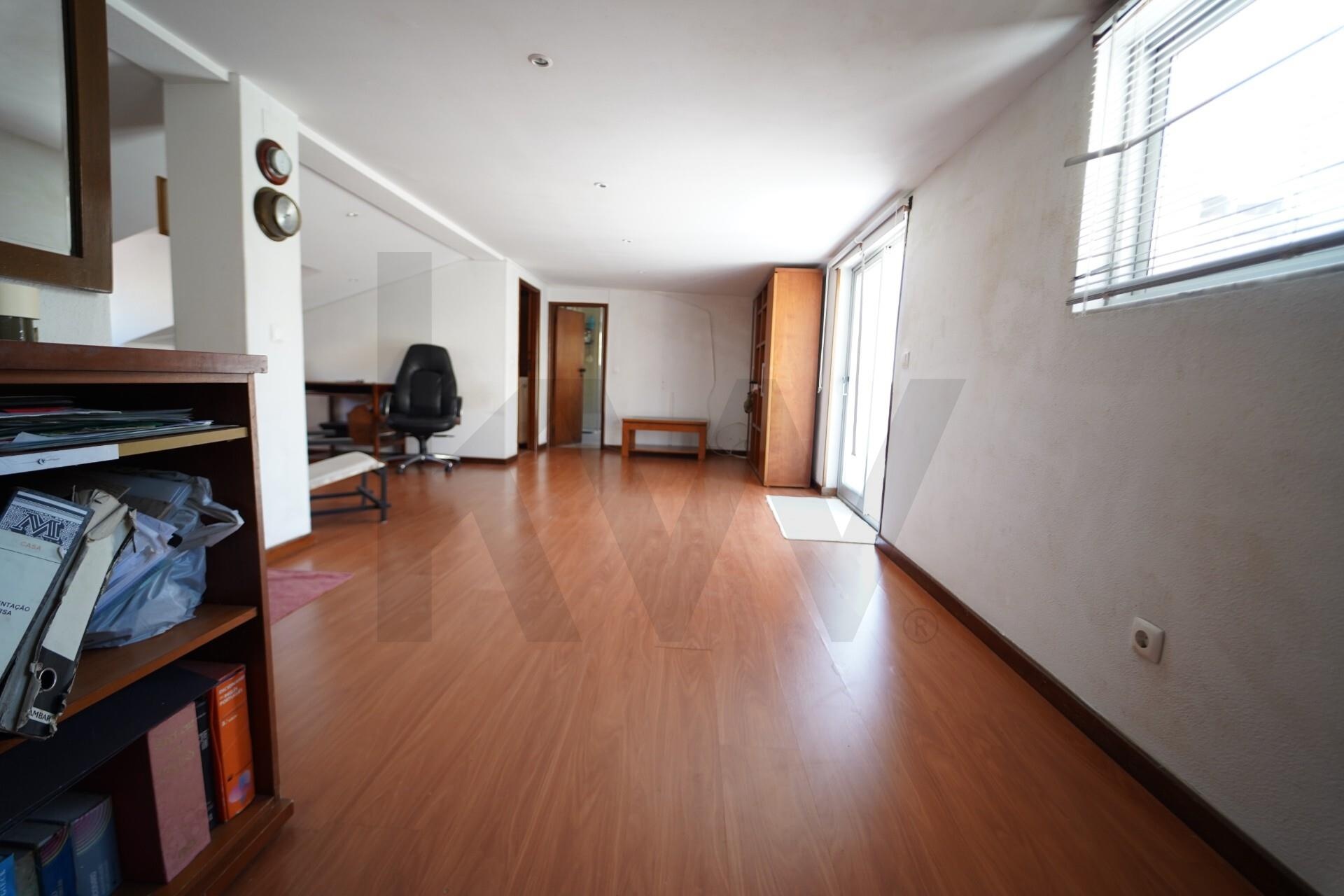 Apartamento T3 à Venda em Figueira da Foz - Portugal - 2
