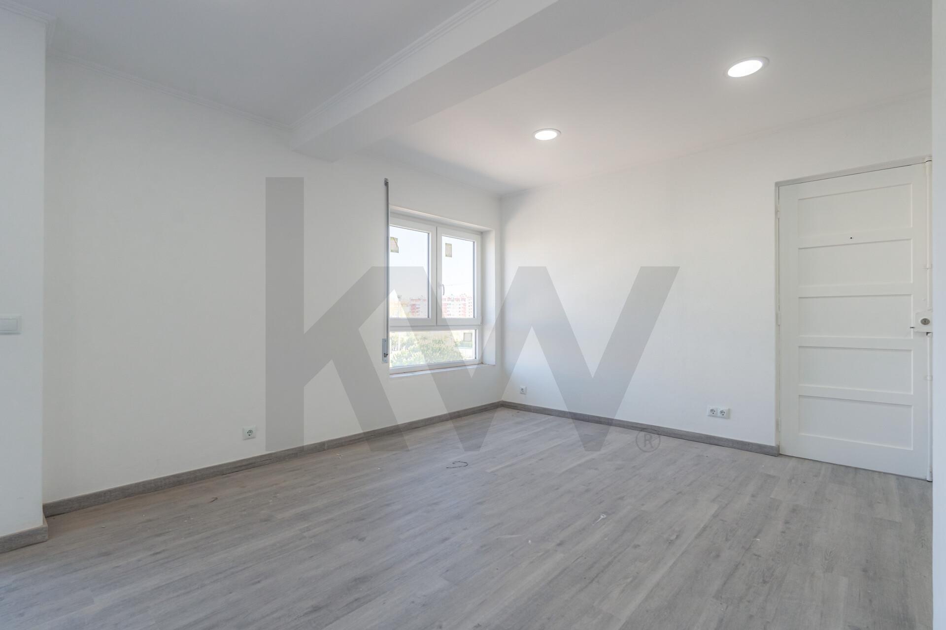 Apartamento T3 à Venda em Figueira da Foz - Portugal - 6