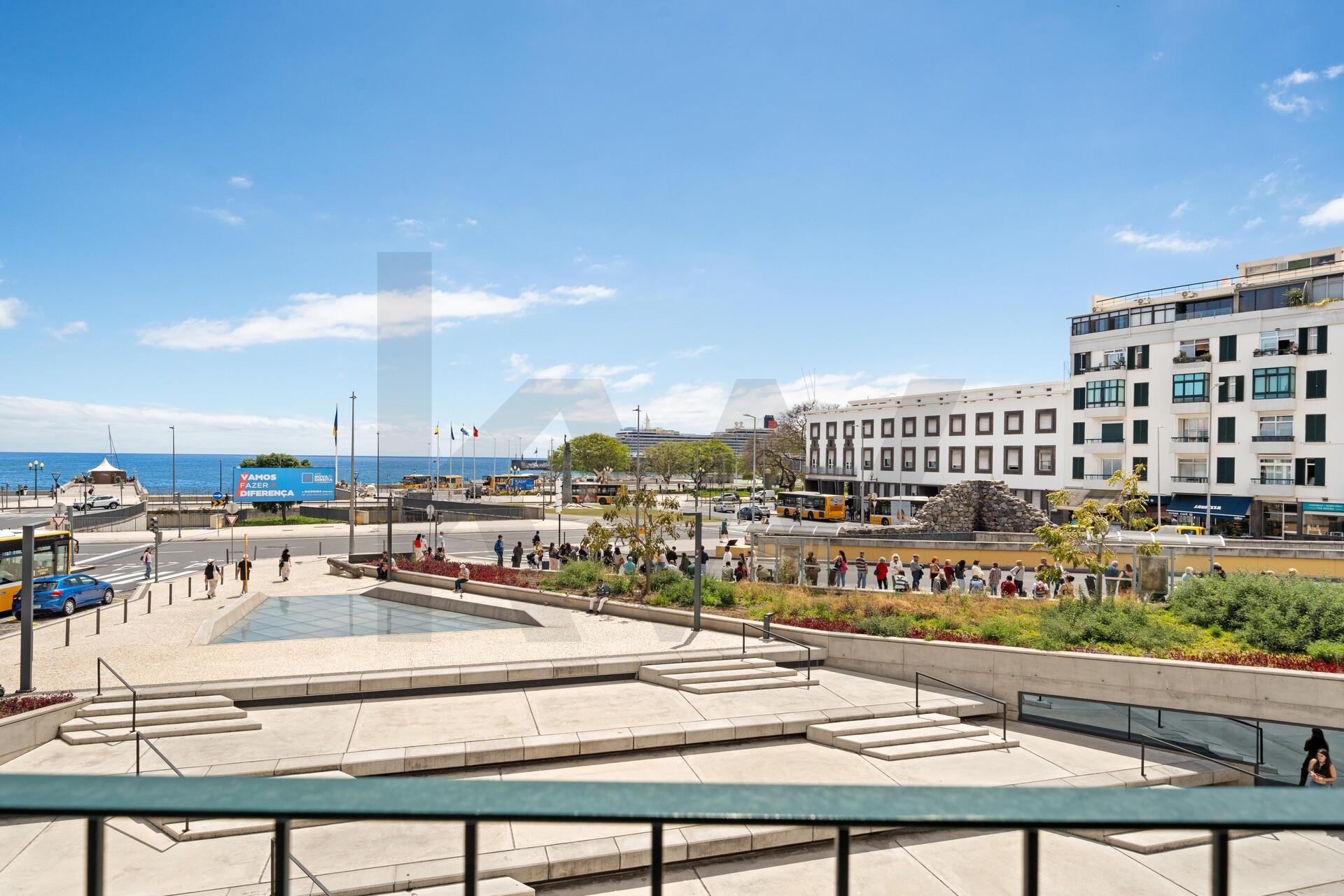 Apartamento T3 à Venda em Funchal - Sé - Ilha Da Madeira - Portugal - 3
