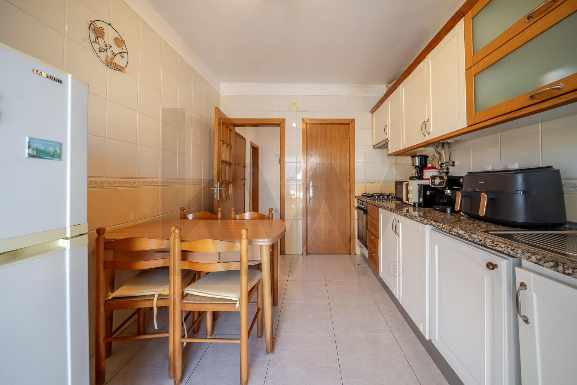 Apartamento T3 à Venda em Lagos - Algarve - Portugal - 3