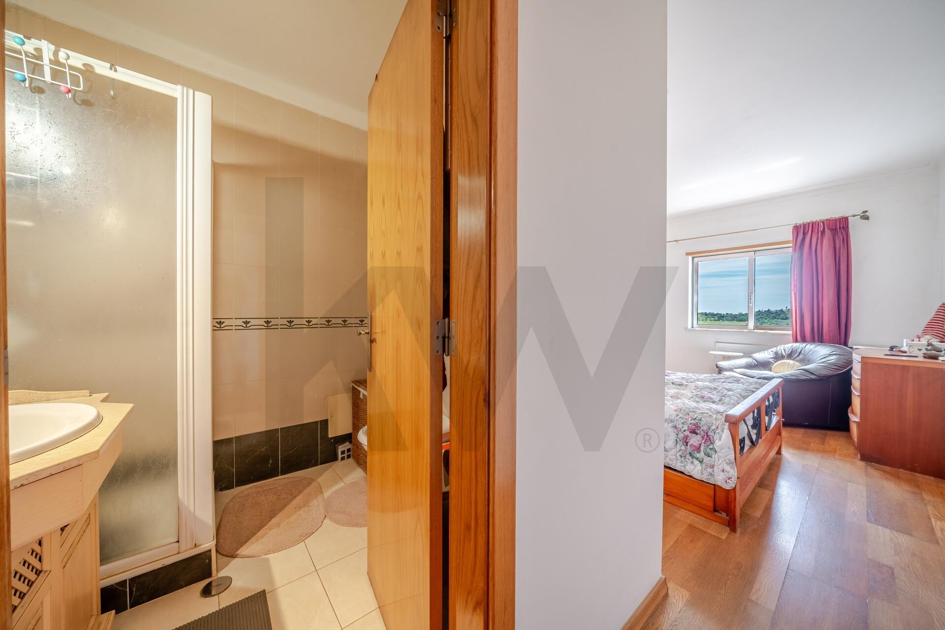 Apartamento T3 à Venda em Lagos - Algarve - Portugal - 8
