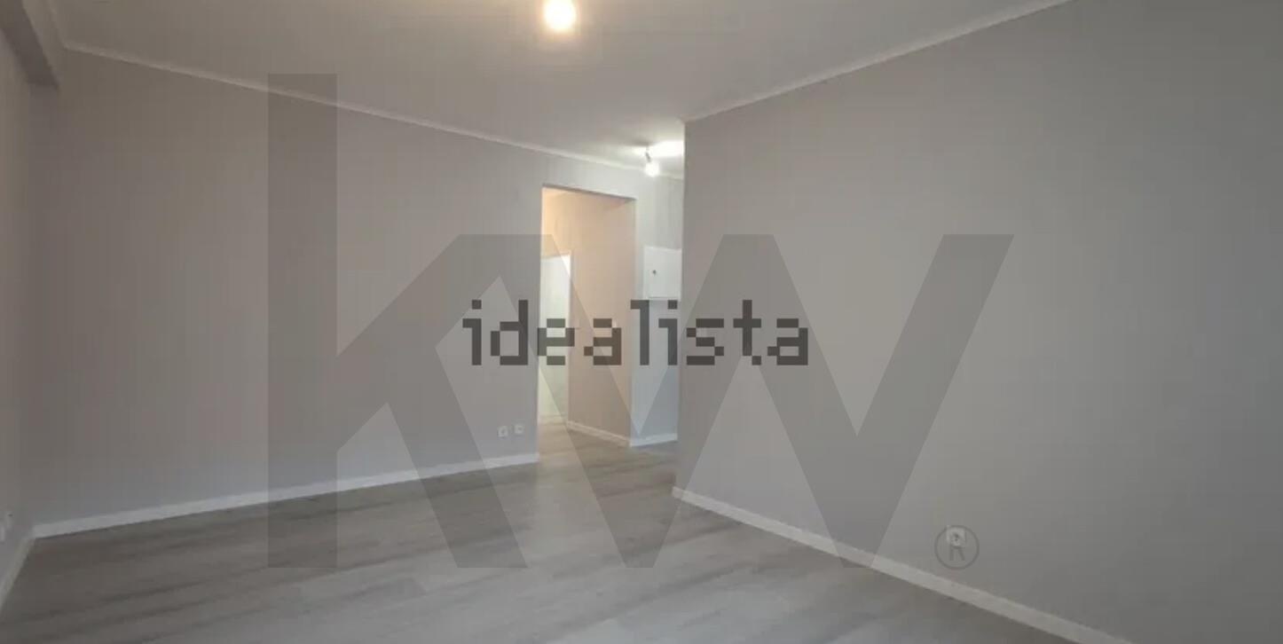 Apartamento T3 à Venda em Laranjeiro - Setúbal - Portugal - 4