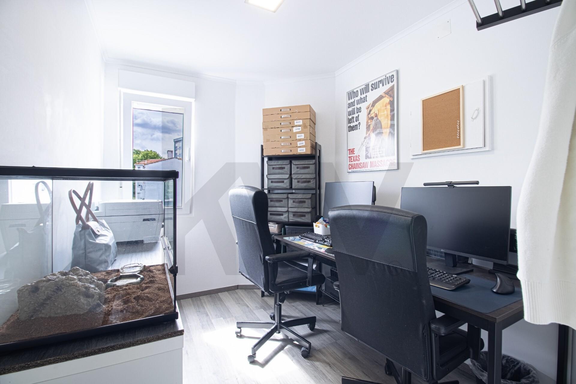 Apartamento de 3 Dormitorios en Venta en Lisboa - Portugal - 2