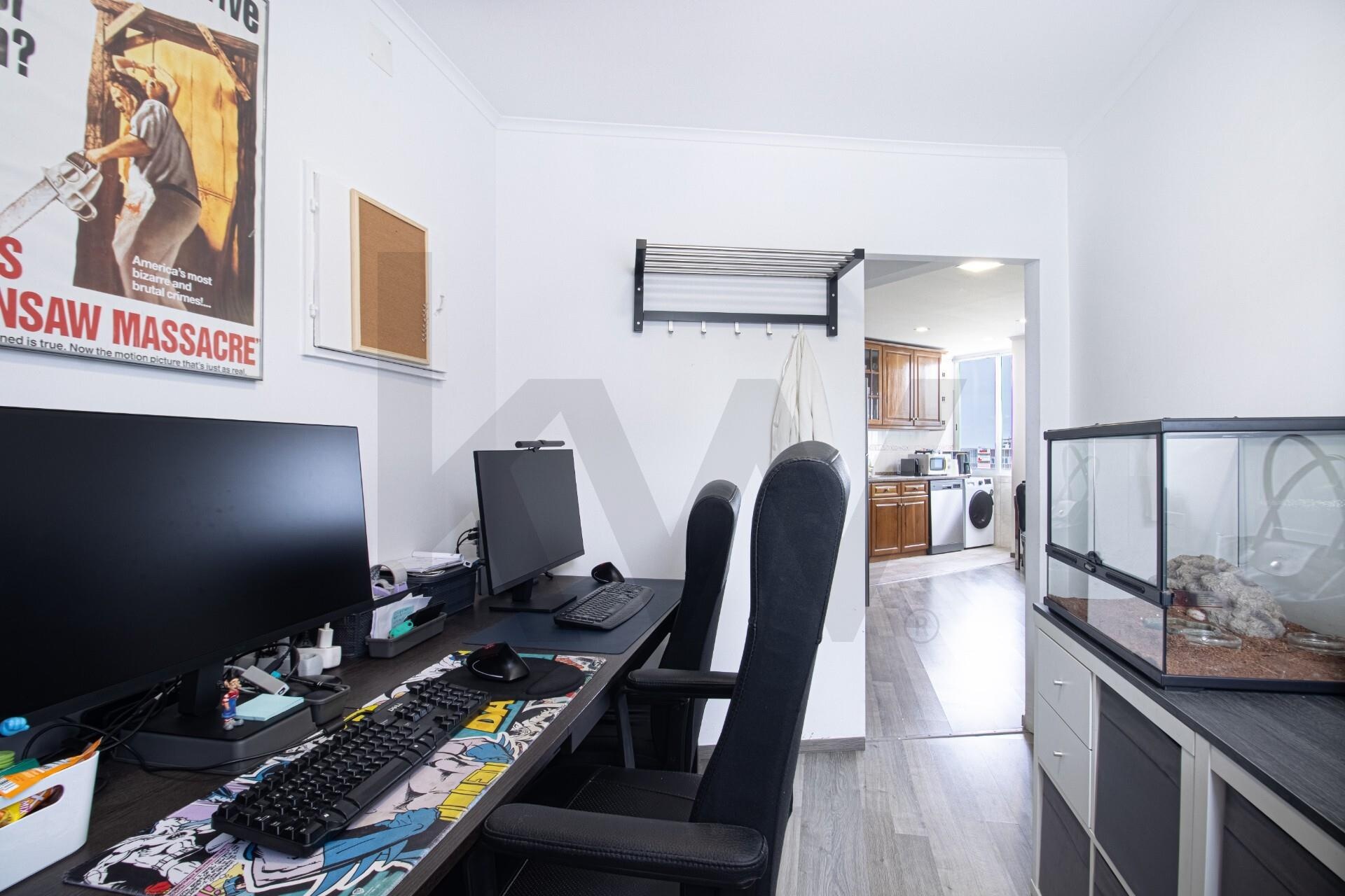 Apartamento de 3 Dormitorios en Venta en Lisboa - Portugal - 3