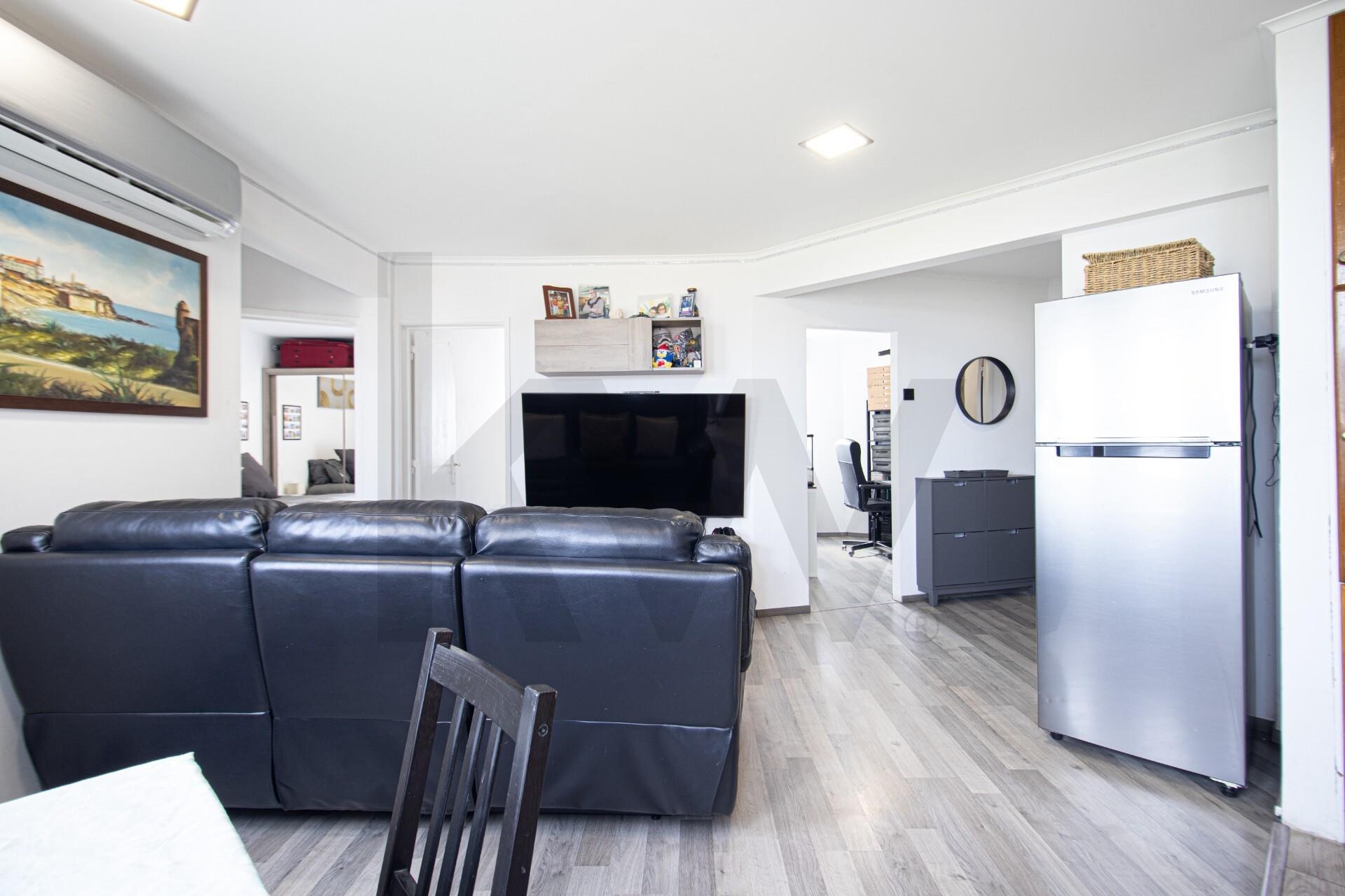 Apartamento de 3 Dormitorios en Venta en Lisboa - Portugal - 4