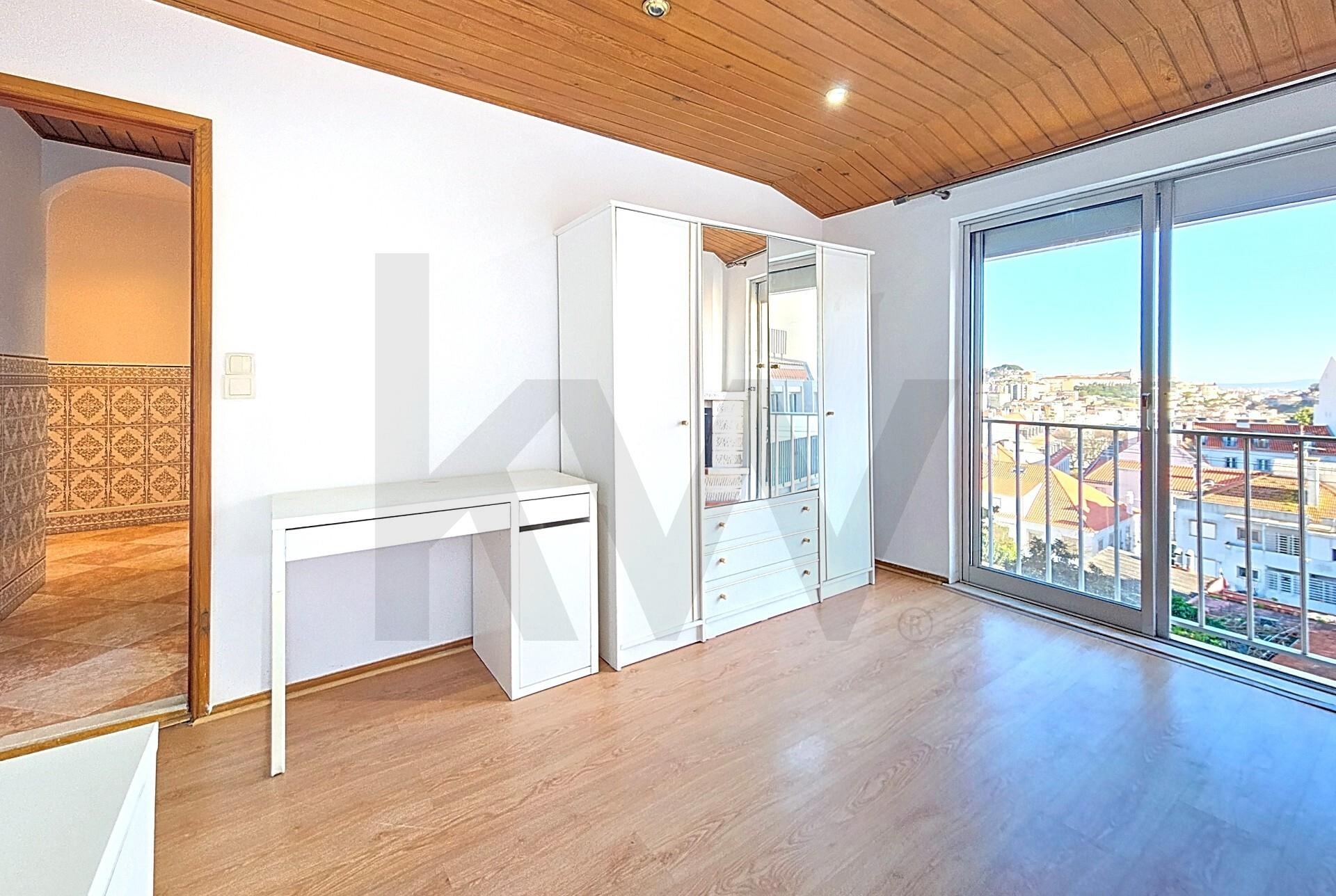 Apartamento T3 à Venda em Lisboa - Portugal - 1