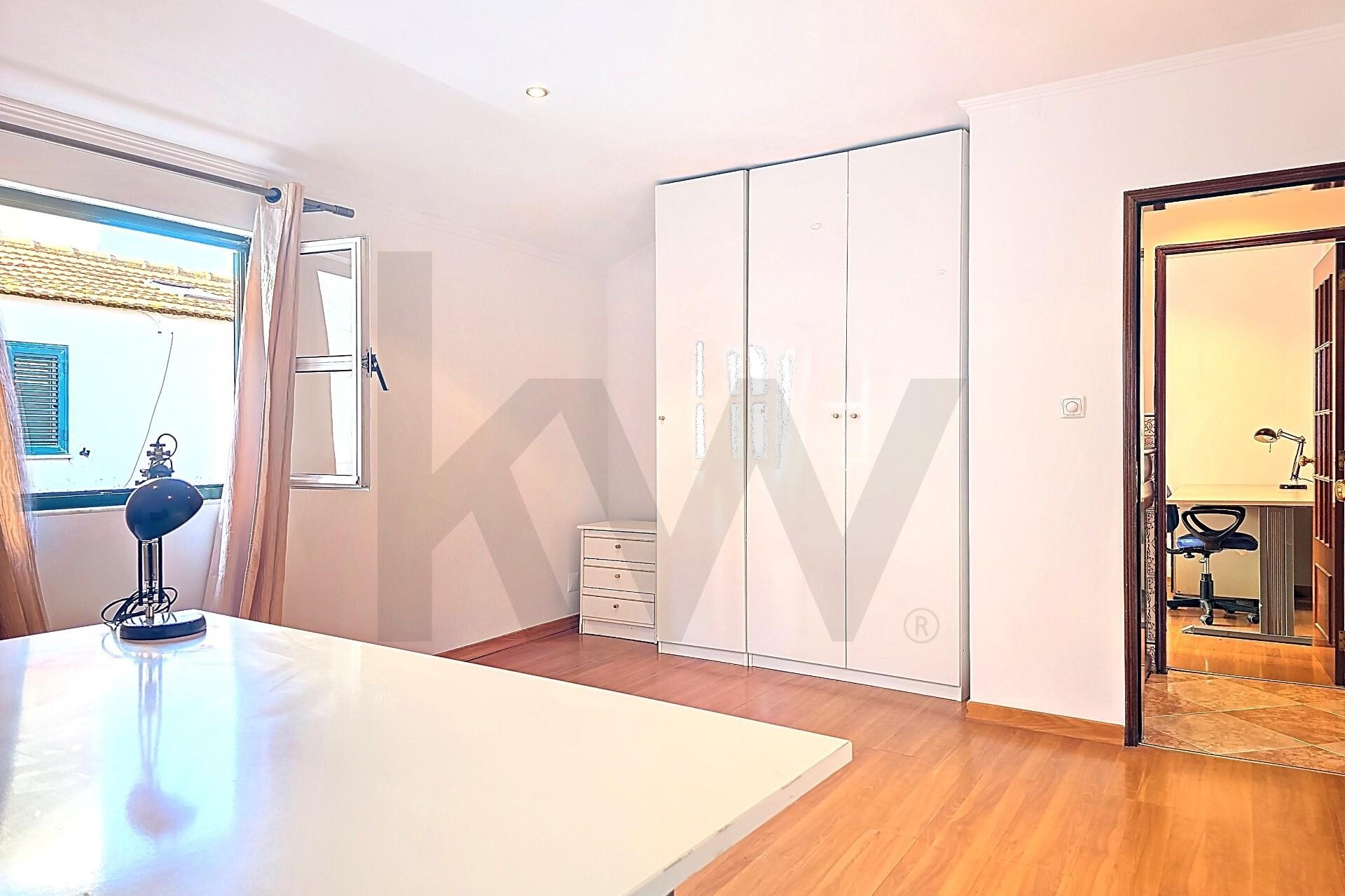 Apartamento T3 à Venda em Lisboa - Portugal - 6