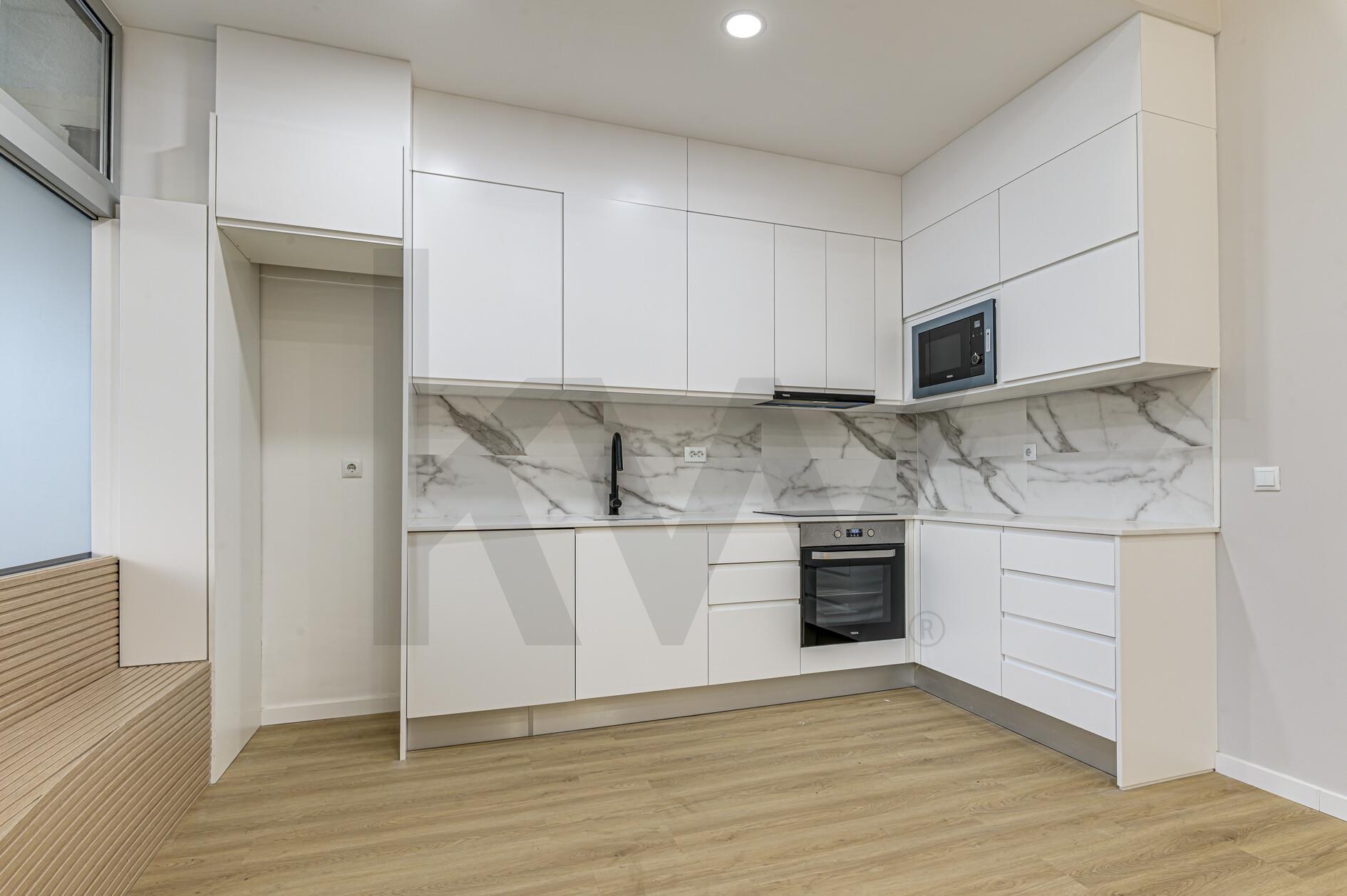 Apartamento T3 à Venda em Lisboa - Portugal - 4