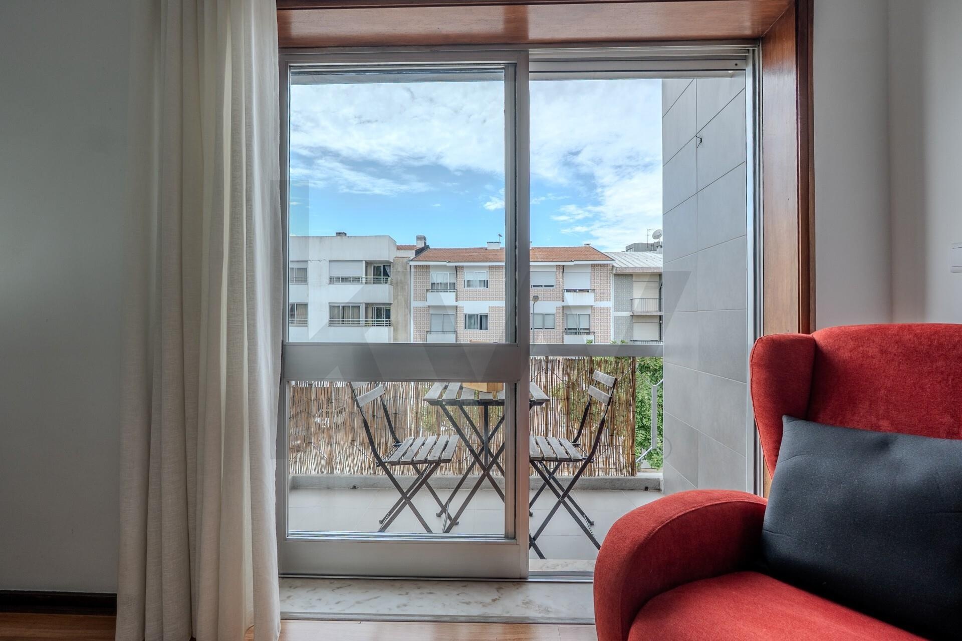 Apartamento T3 à Venda em Maia - Portugal - 1