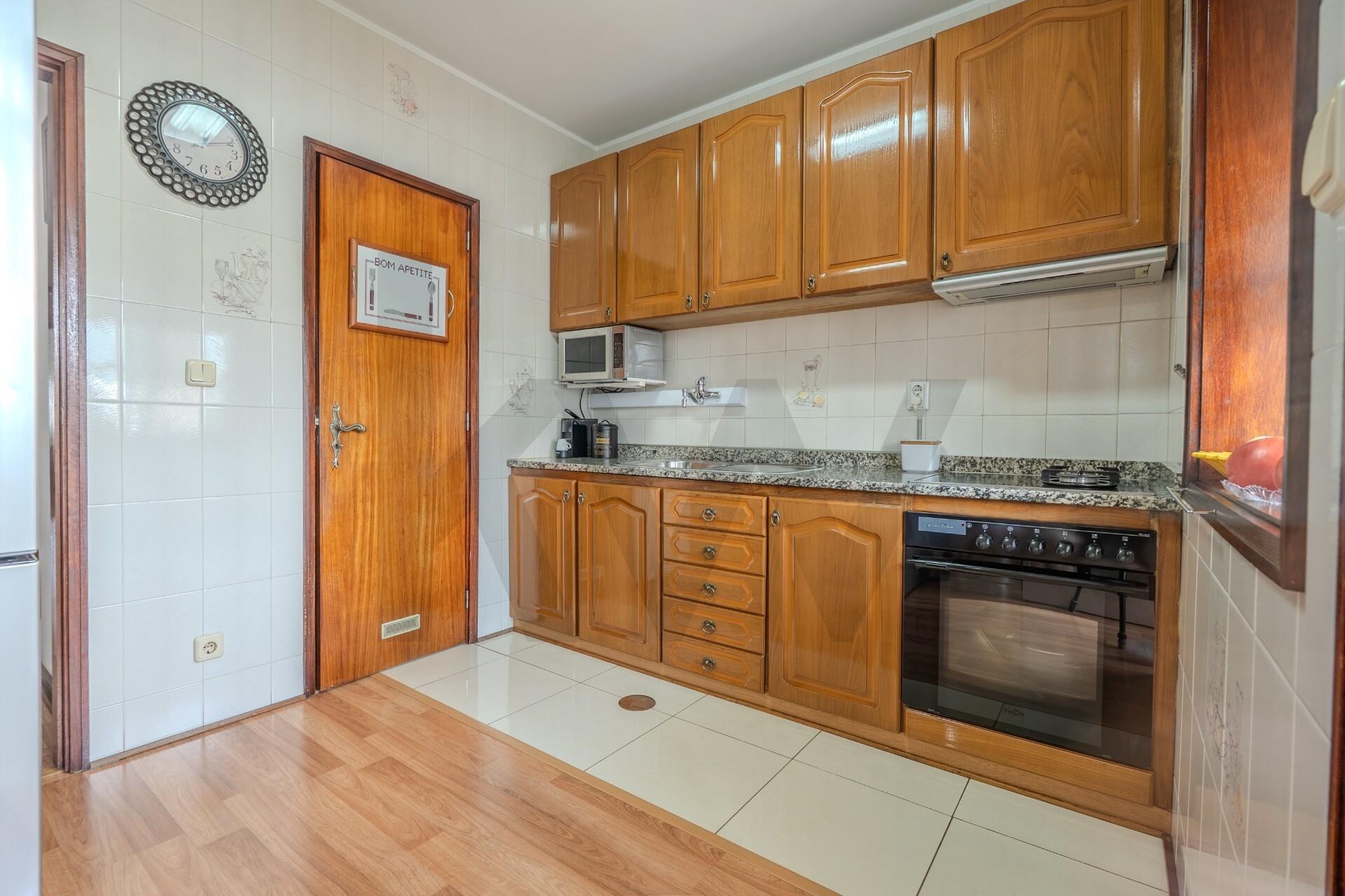Apartamento T3 à Venda em Maia - Portugal - 8