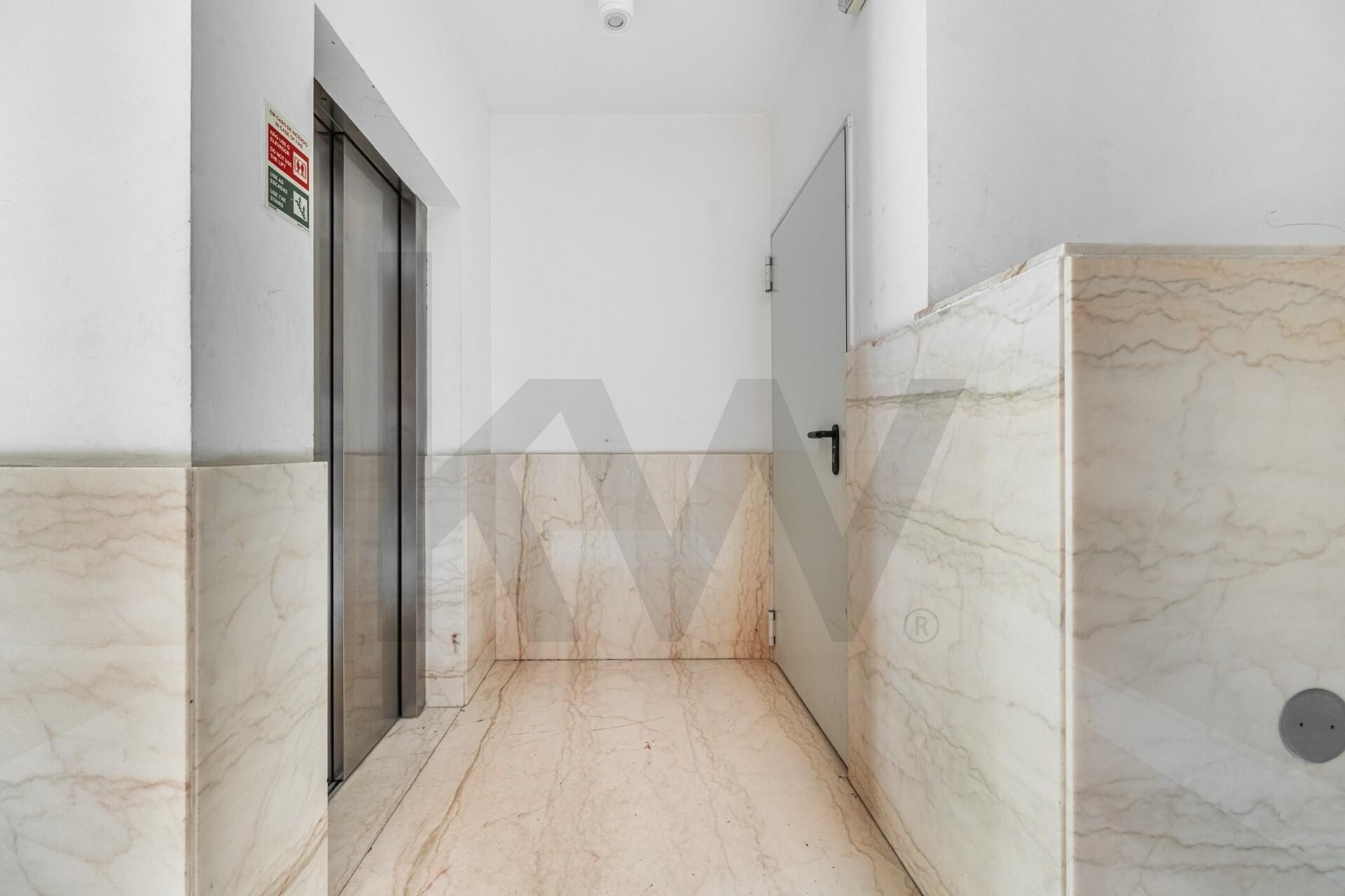 Apartamento T3 à Venda em Matosinhos - Porto - Portugal - 3