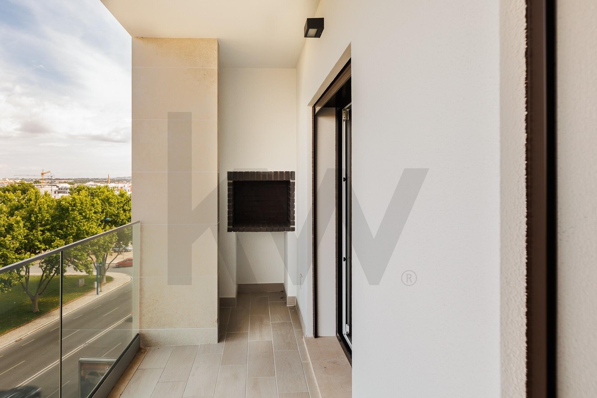 Apartamento T3 à Venda em Montijo - Setúbal - Portugal - 4