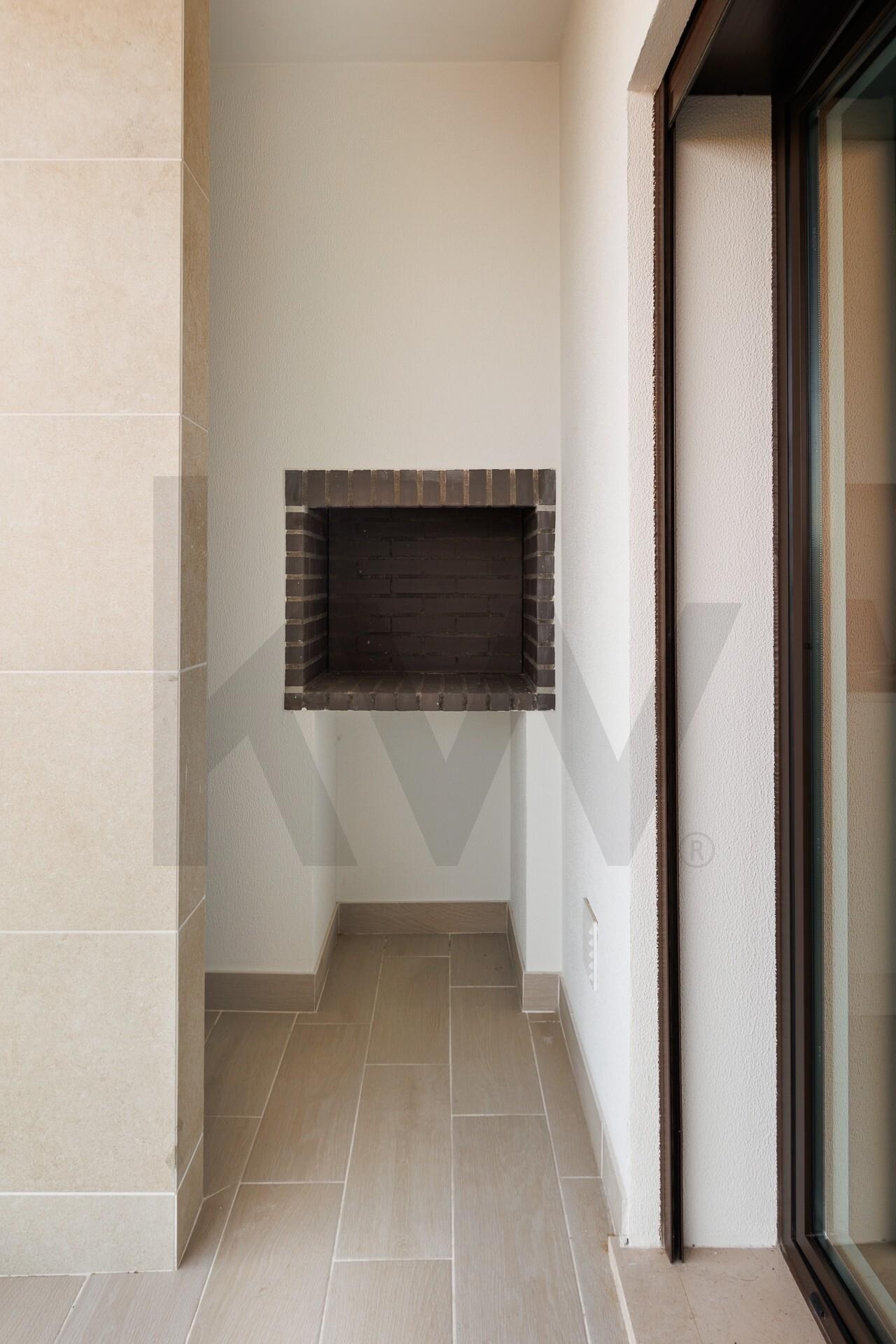 Apartamento T3 à Venda em Montijo - Setúbal - Portugal - 5