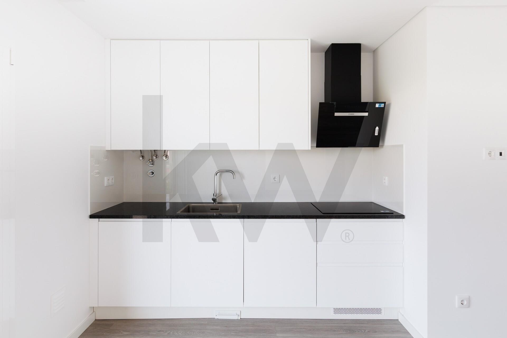 Apartamento T3 à Venda em Montijo - Setúbal - Portugal - 4