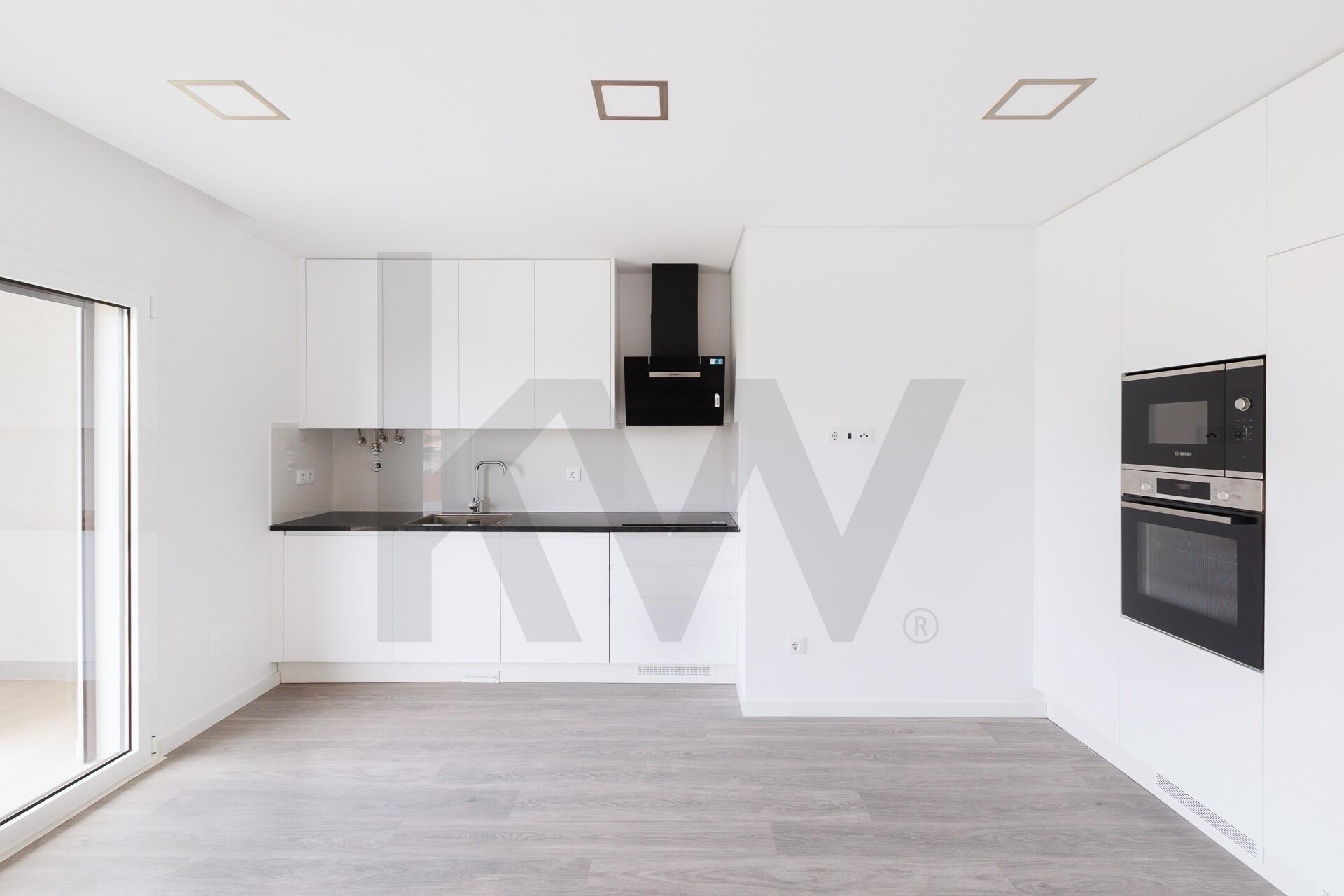 Apartamento T3 à Venda em Montijo - Setúbal - Portugal - 5