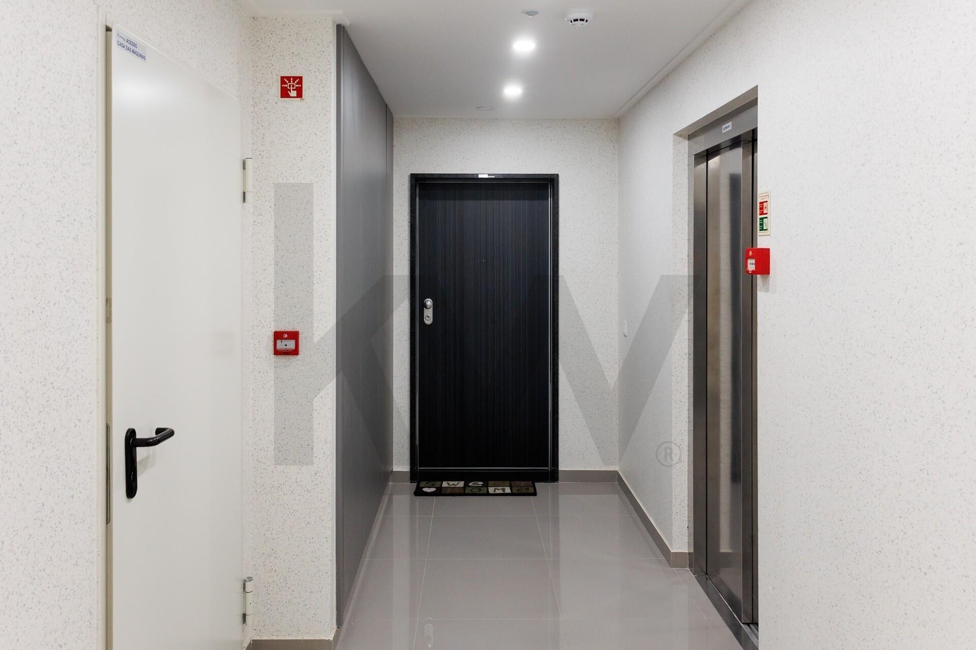 Apartamento T3 à Venda em Montijo - Setúbal - Portugal - 4