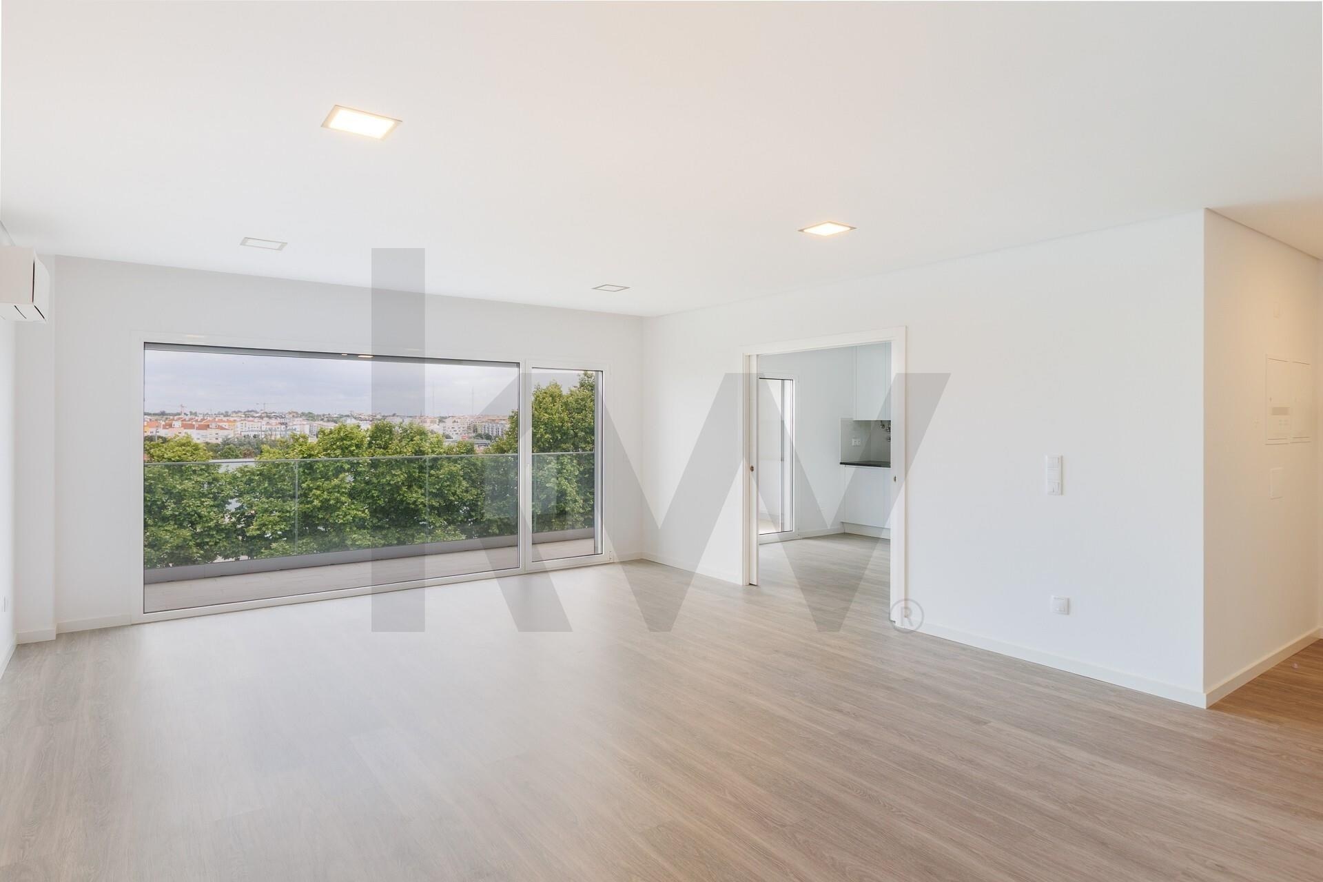 Apartamento T3 à Venda em Montijo - Setúbal - Portugal - 8