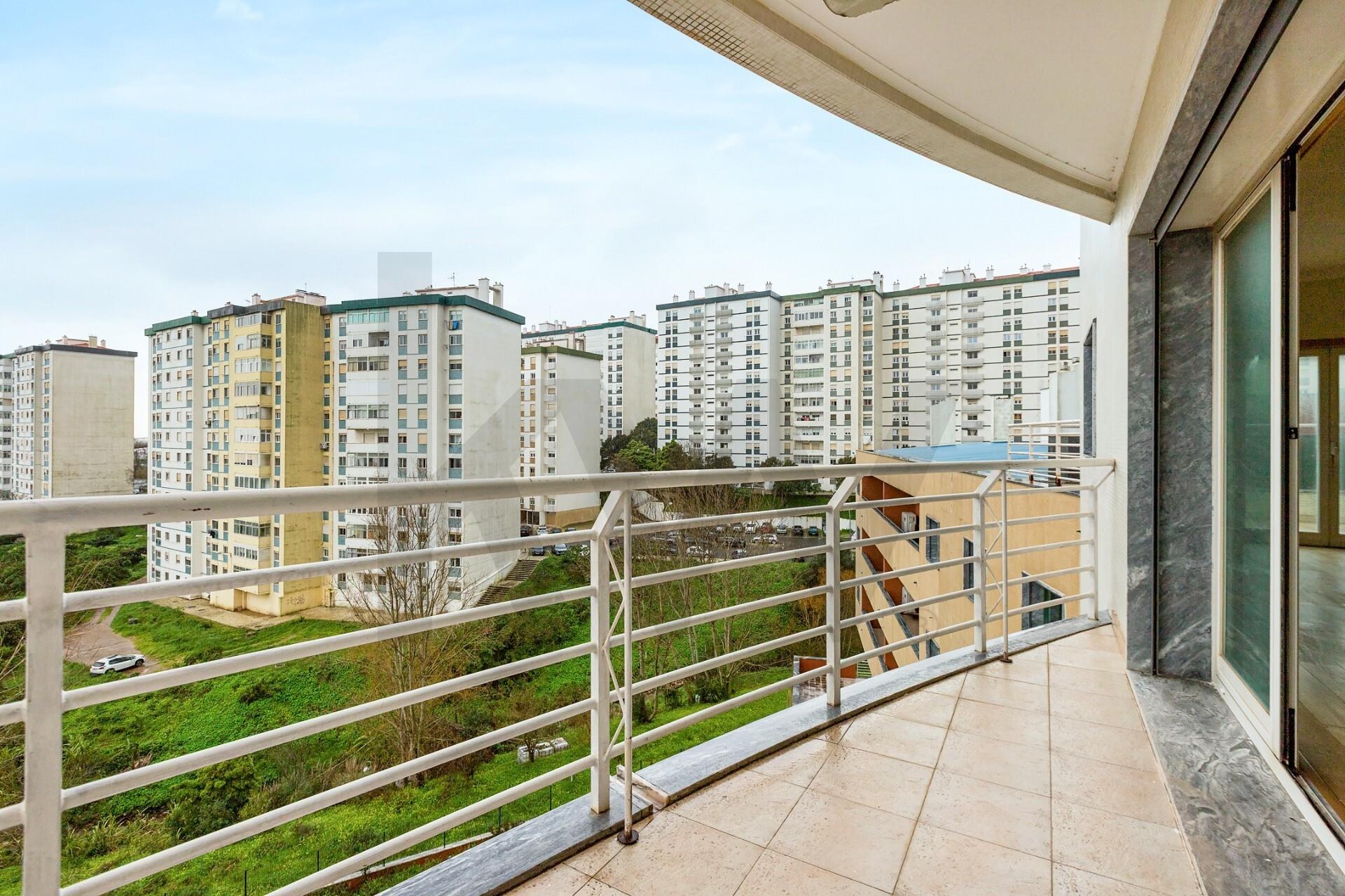 Apartamento de 3 dormitorios en venta en Oeiras - Lisboa - Portugal - 8