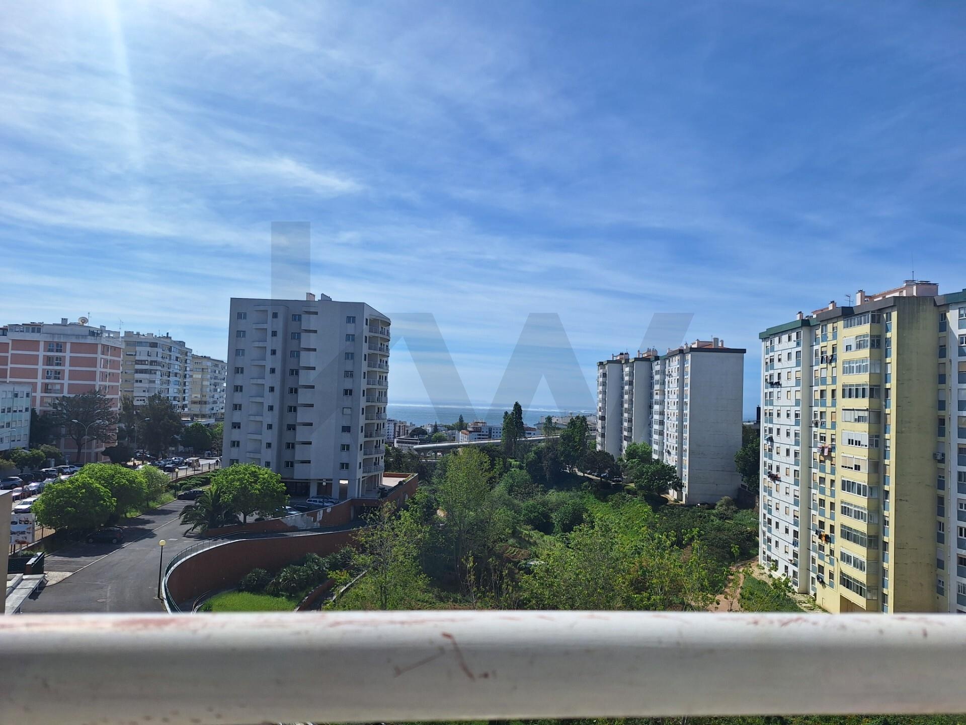 Apartamento de 3 dormitorios en venta en Oeiras - Lisboa - Portugal - 2