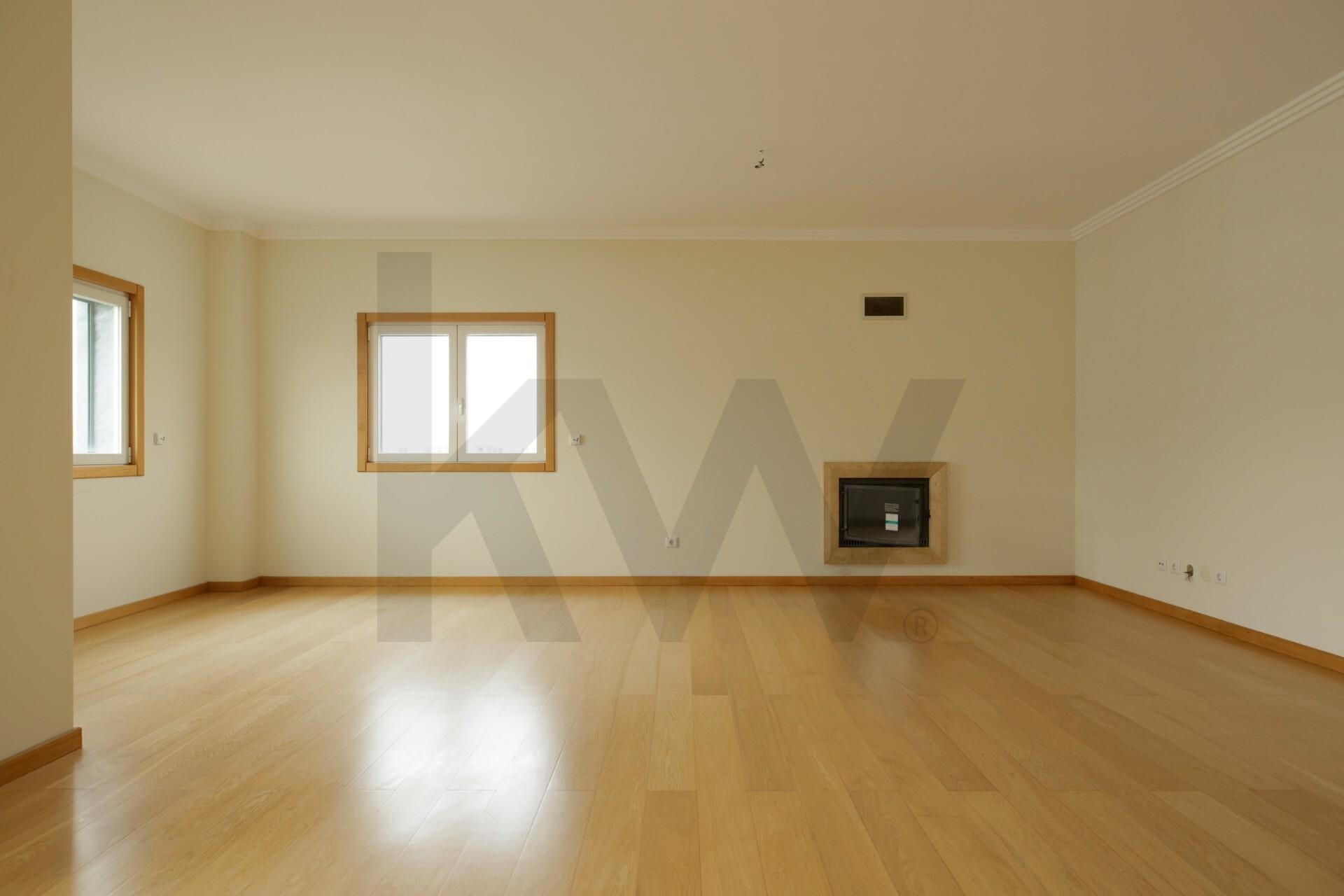 Apartamento de 3 dormitorios en venta en Oeiras - Lisboa - Portugal - 8