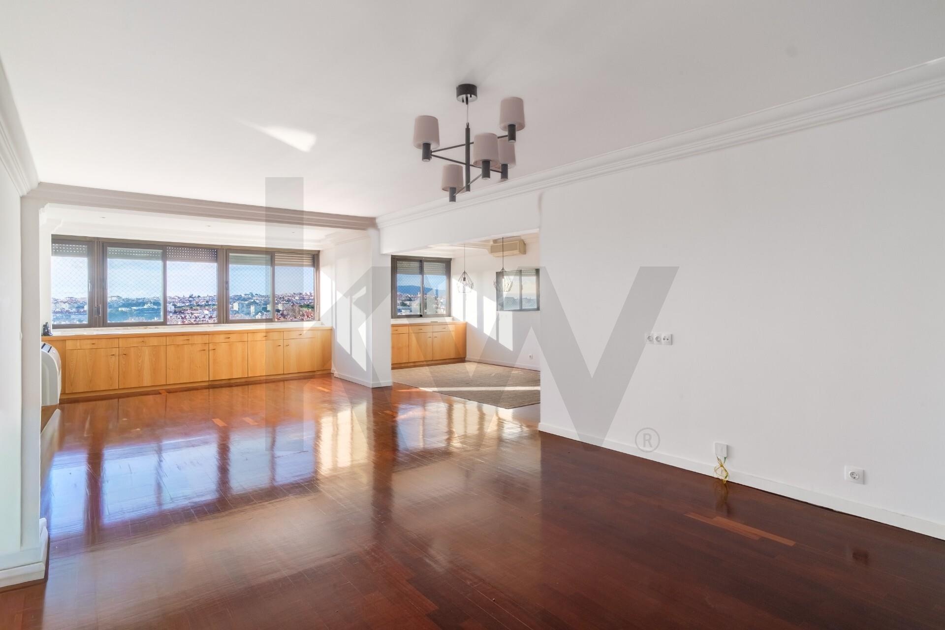 Apartamento de 3 dormitorios en venta en Oeiras - Lisboa - Portugal - 3