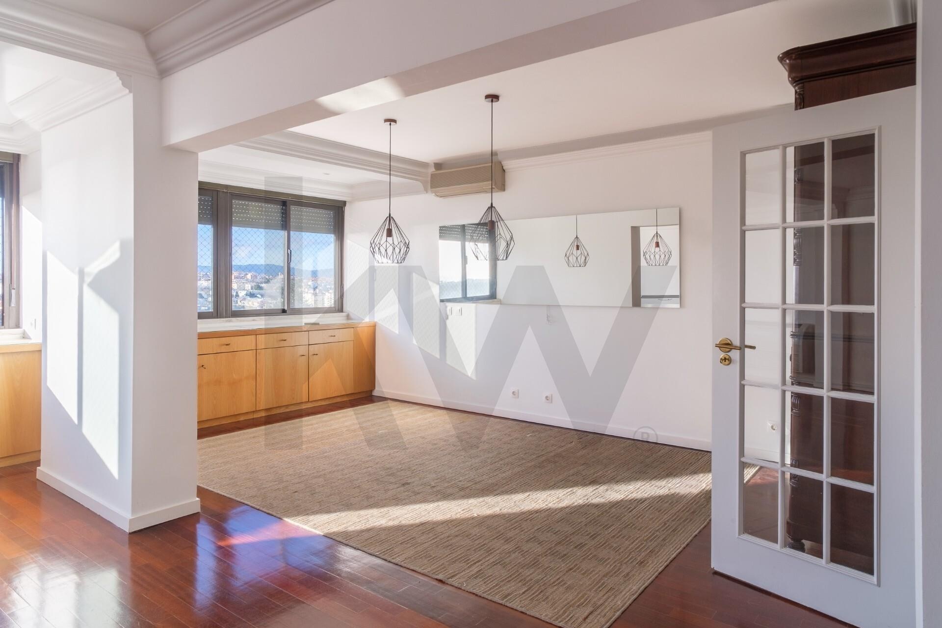 Apartamento de 3 dormitorios en venta en Oeiras - Lisboa - Portugal - 4