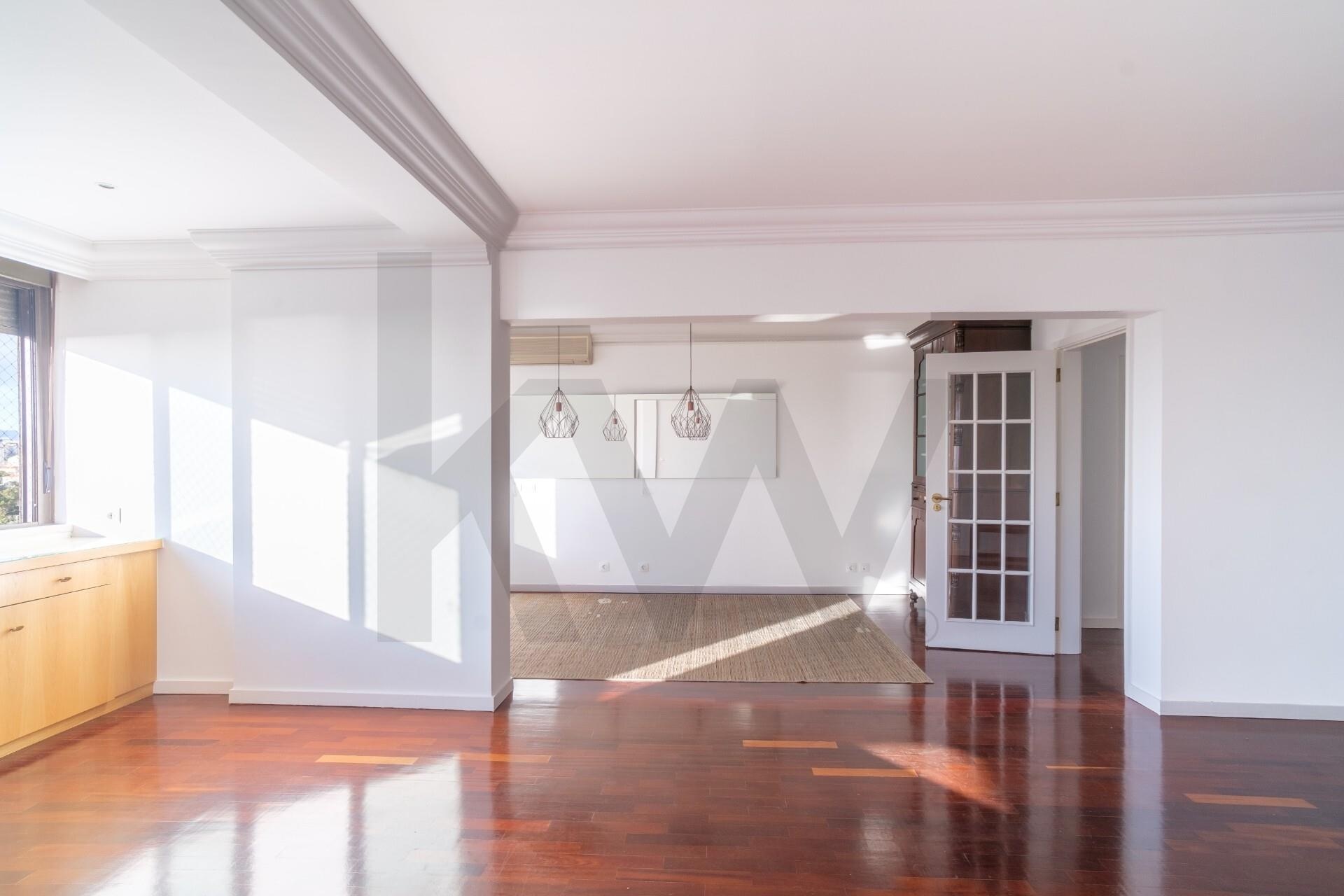 Apartamento de 3 dormitorios en venta en Oeiras - Lisboa - Portugal - 5