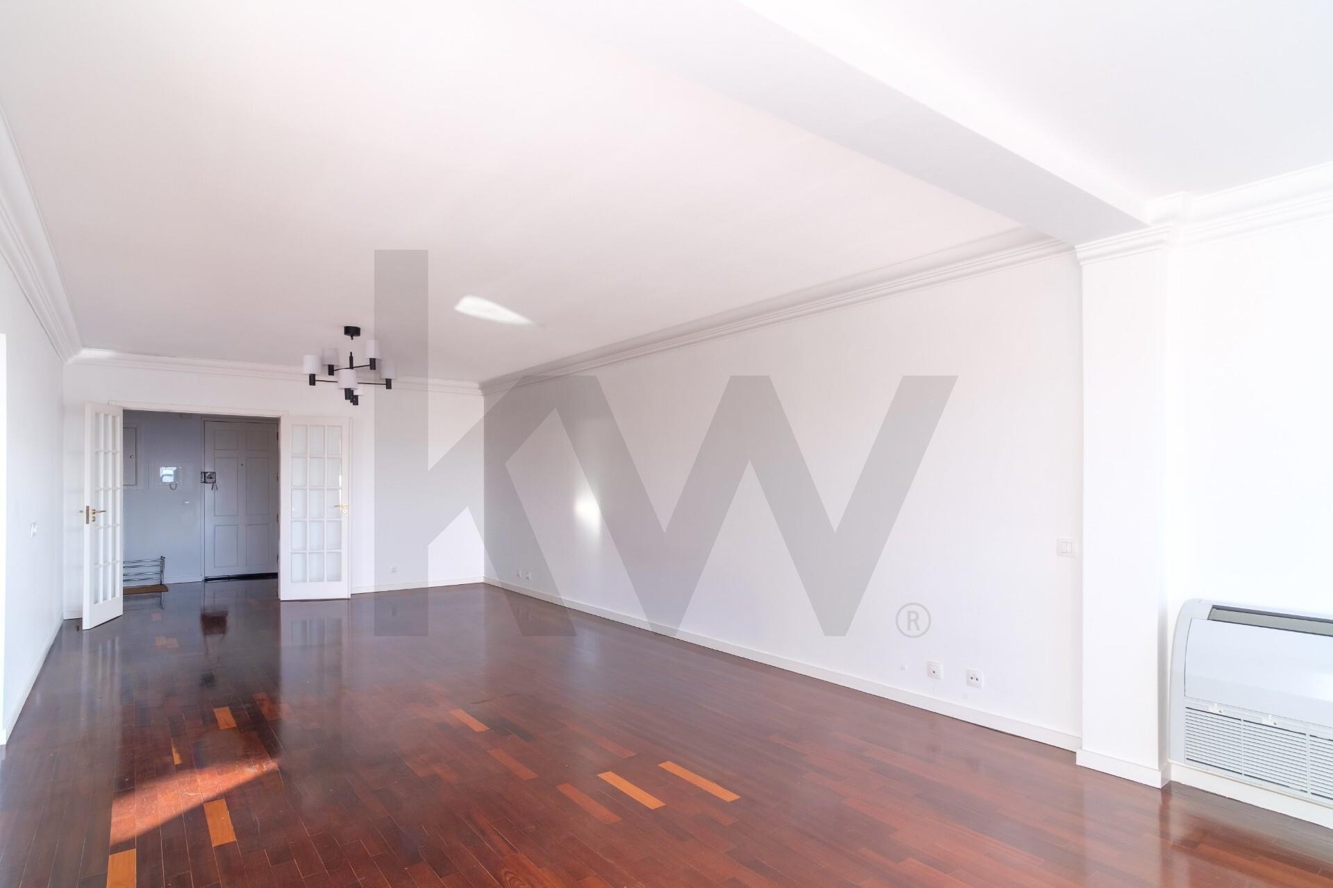 Apartamento de 3 dormitorios en venta en Oeiras - Lisboa - Portugal - 7