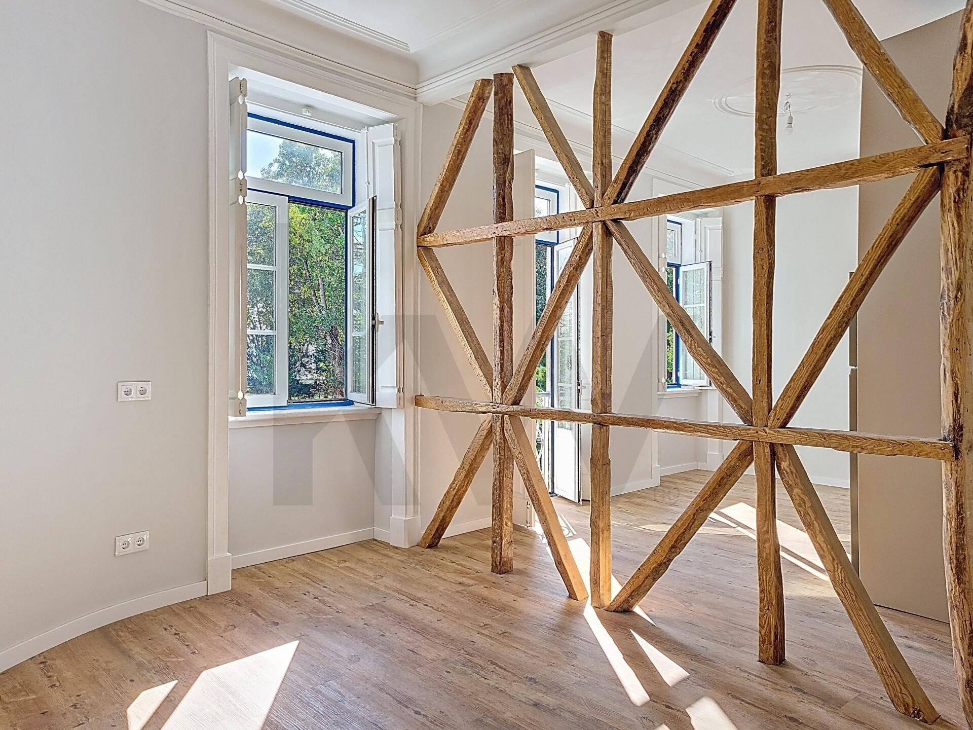 Apartamento T3 à Venda em Oeiras - Lisboa - Portugal - 3