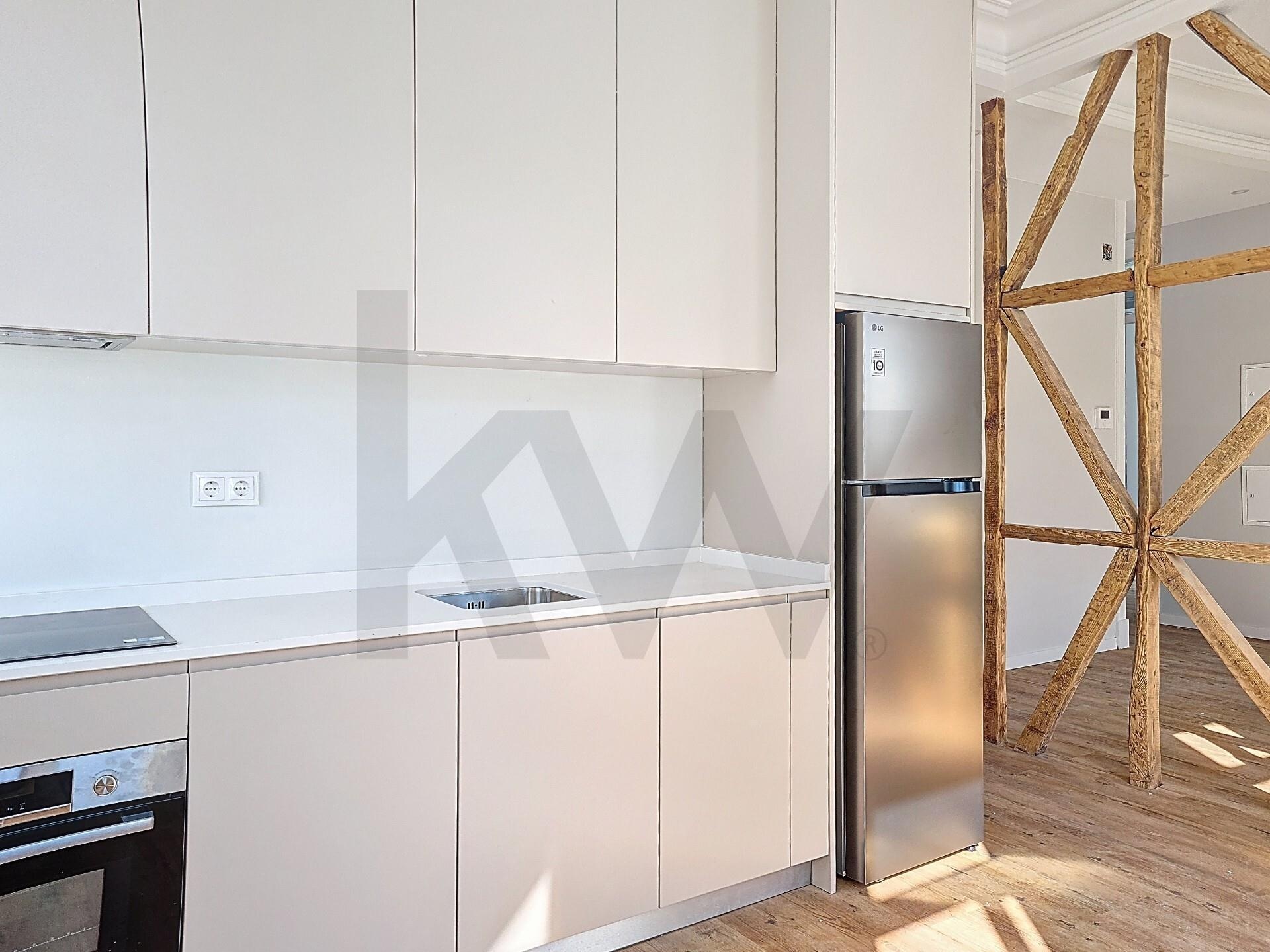 Apartamento T3 à Venda em Oeiras - Lisboa - Portugal - 4