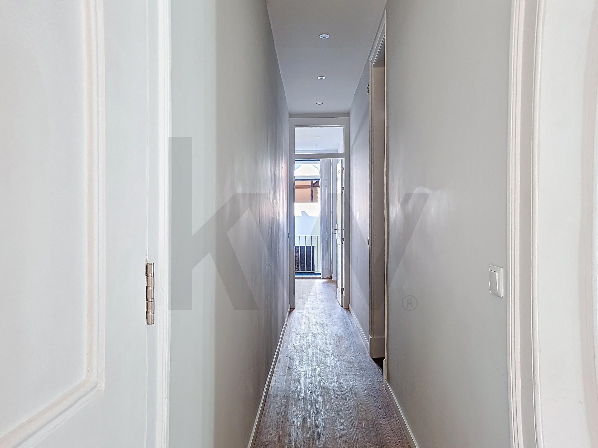 Apartamento T3 à Venda em Oeiras - Lisboa - Portugal - 8