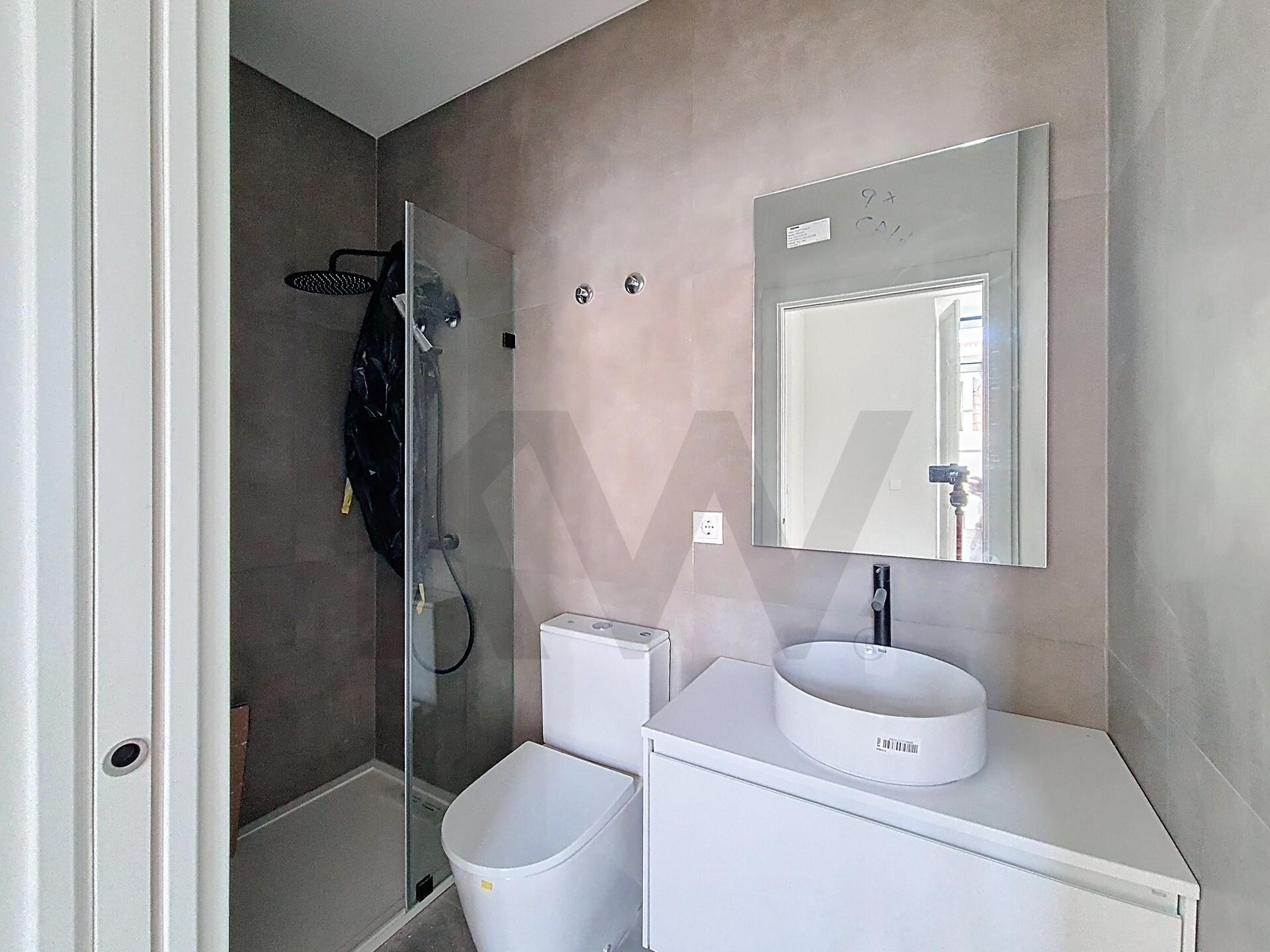 Apartamento T3 à Venda em Oeiras - Lisboa - Portugal - 8