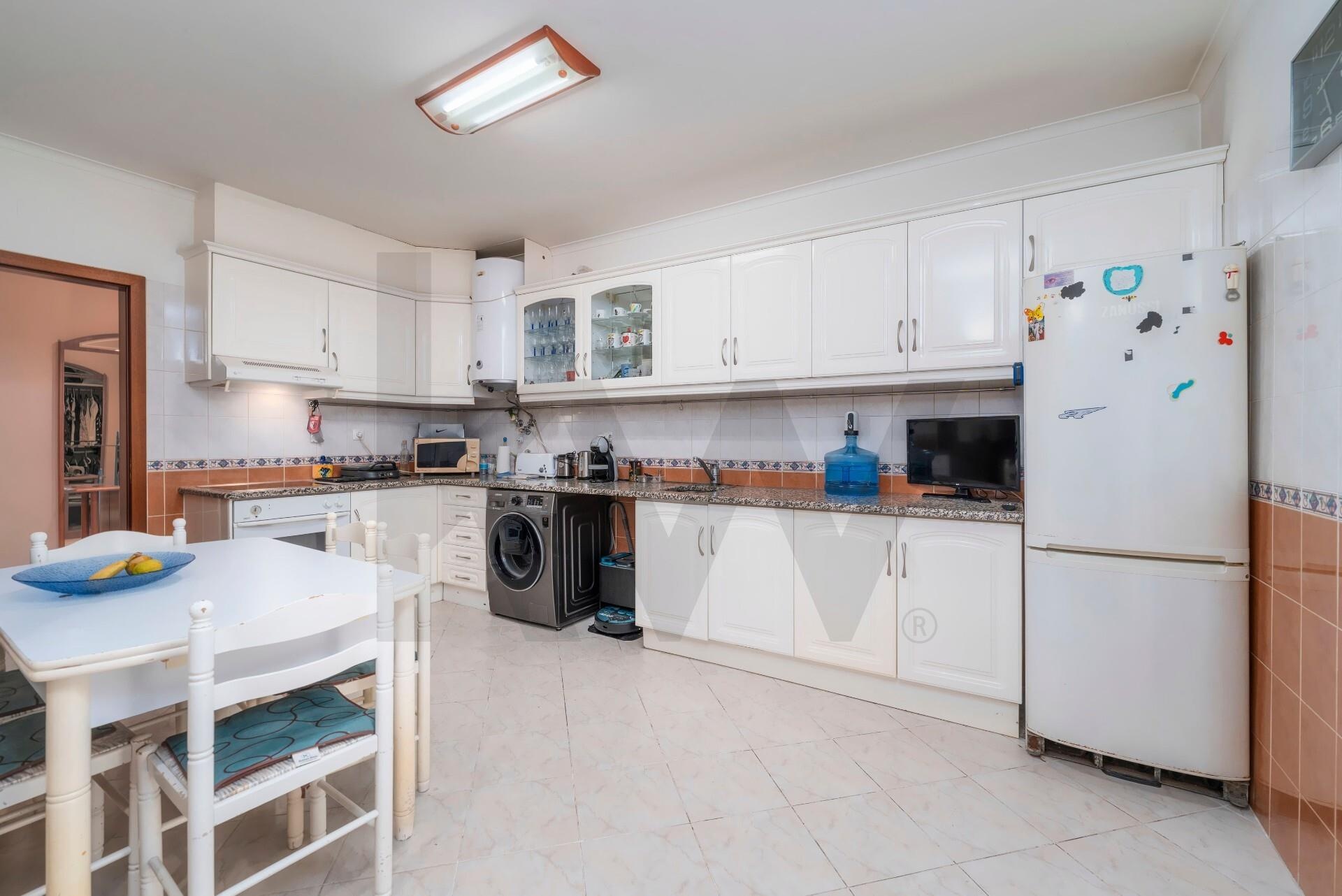 Apartamento T3 à Venda em Olhão - Algarve - Portugal - 1
